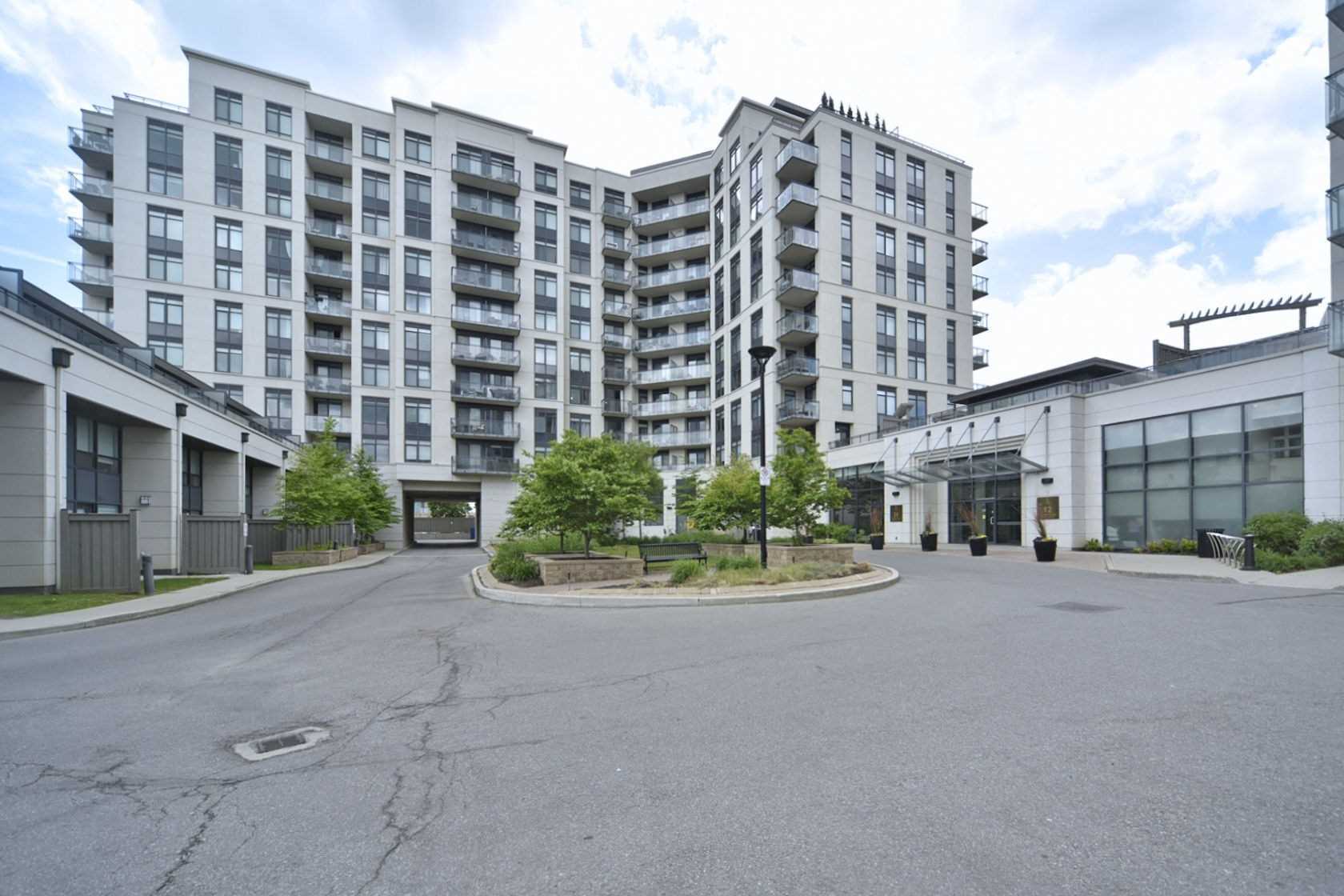 24 Woodstream Blvd, #310