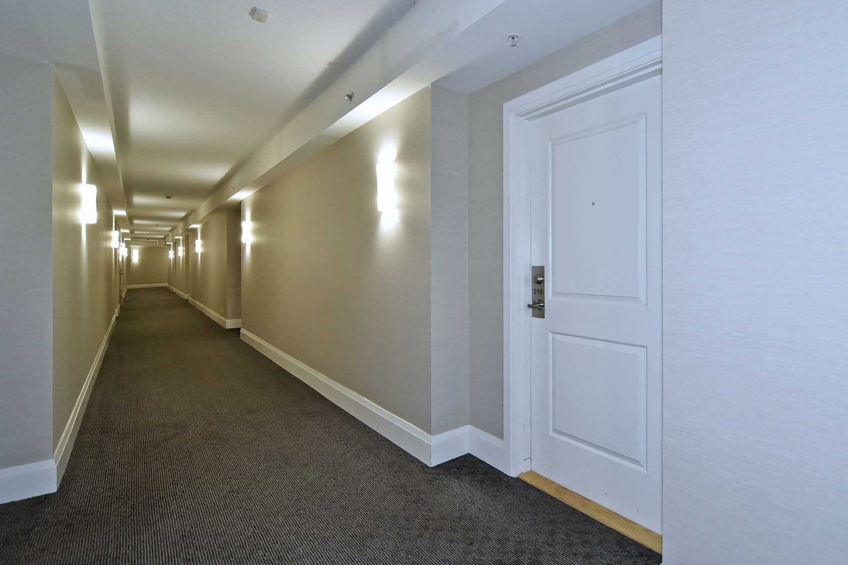 24 Woodstream Blvd, #310