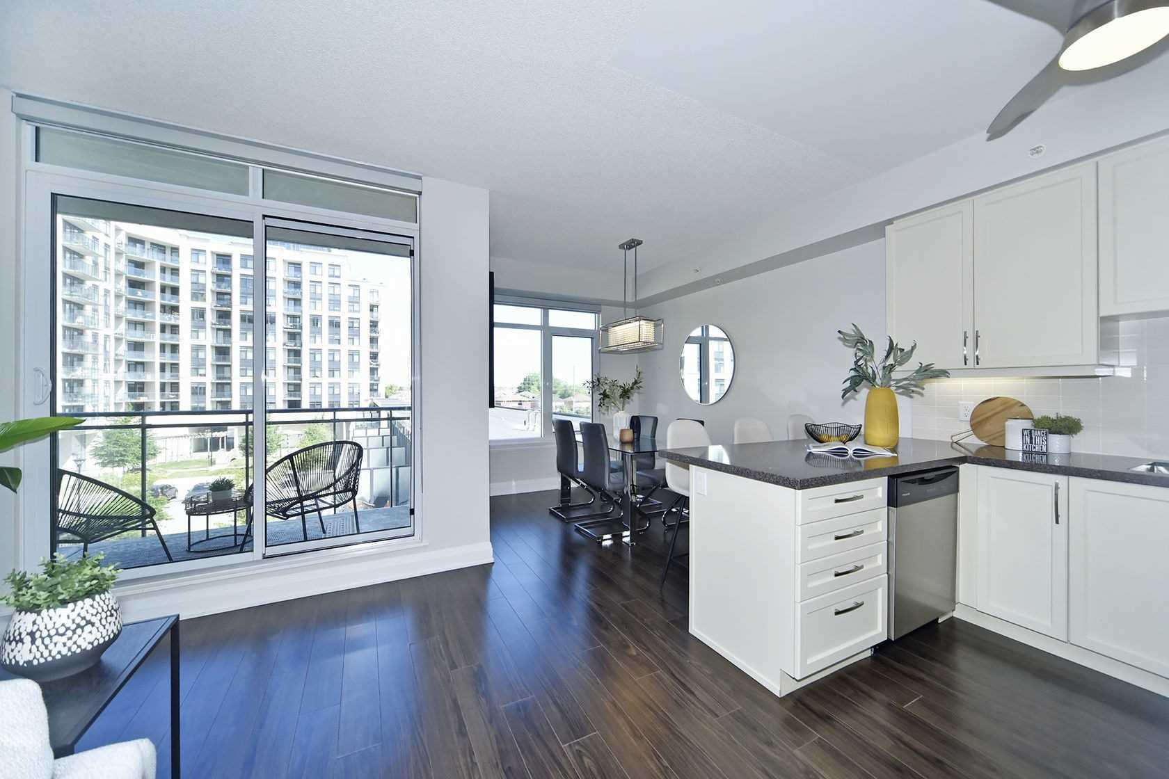 24 Woodstream Blvd, #310