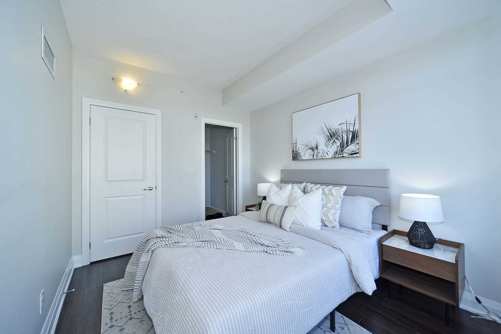 24 Woodstream Blvd, #310