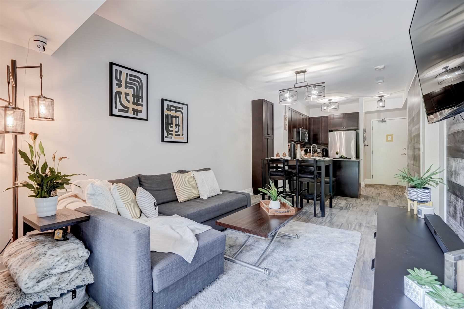 8302 Islington Ave, #216