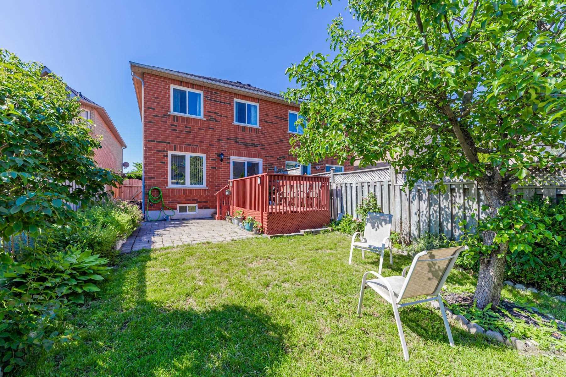 235 Royal Appian Cres, Vaughan