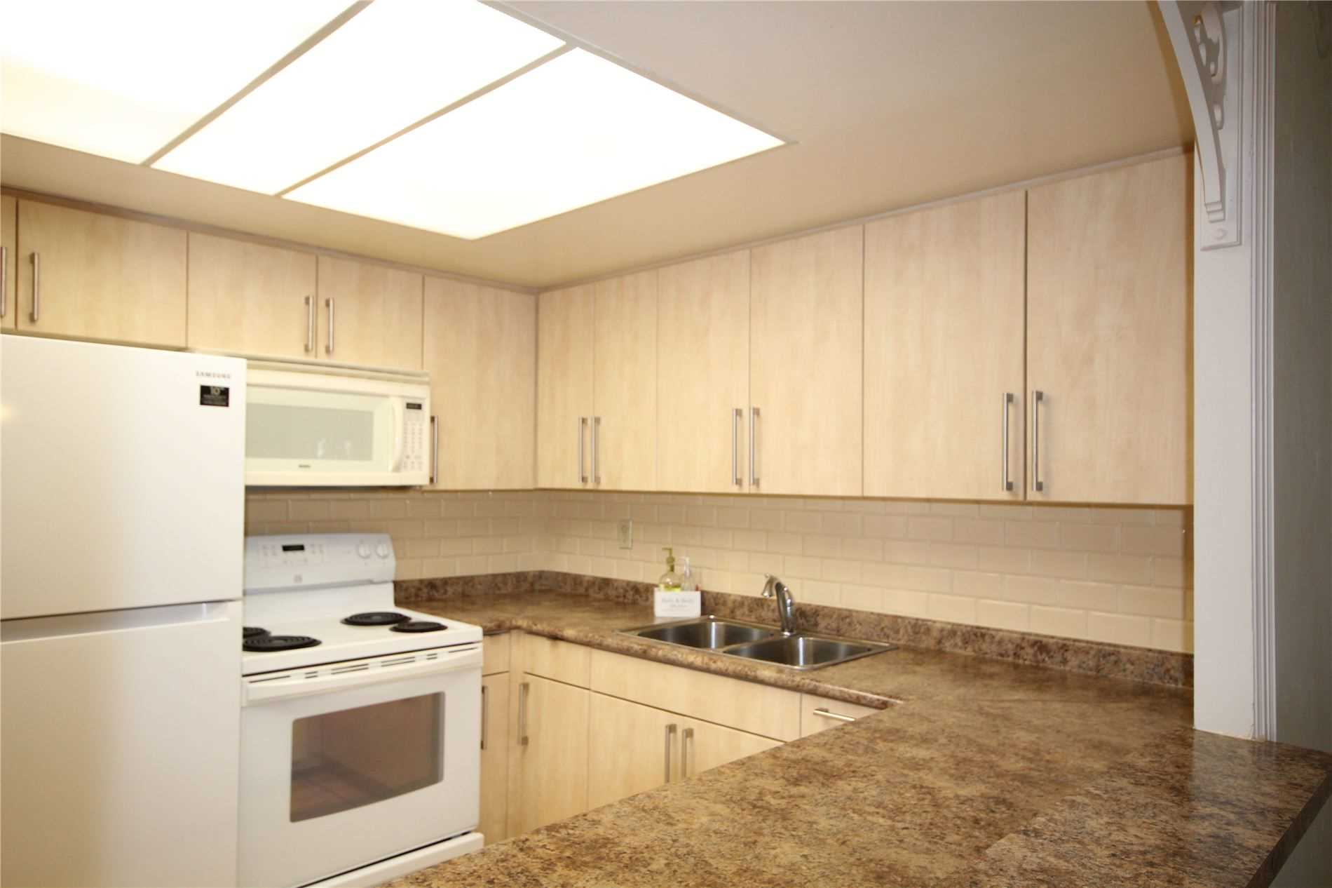 5 Weldrick Rd W, #111