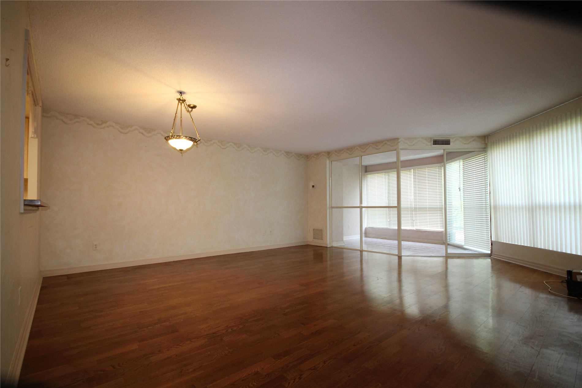 5 Weldrick Rd W, #111