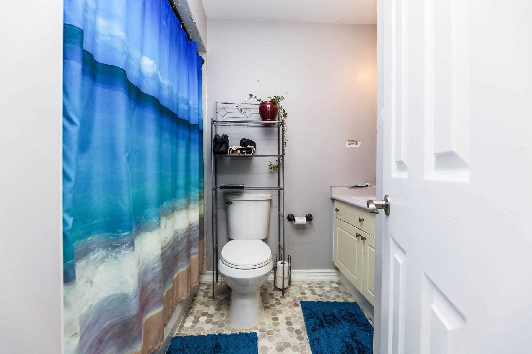 20 Mcknight Cres