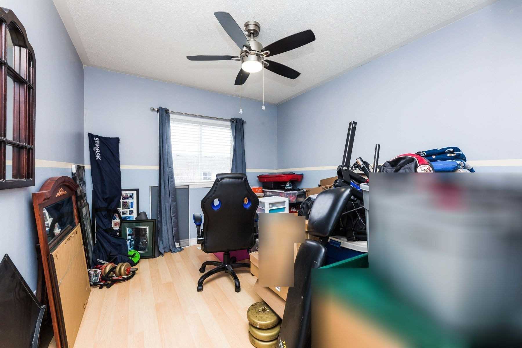 20 Mcknight Cres