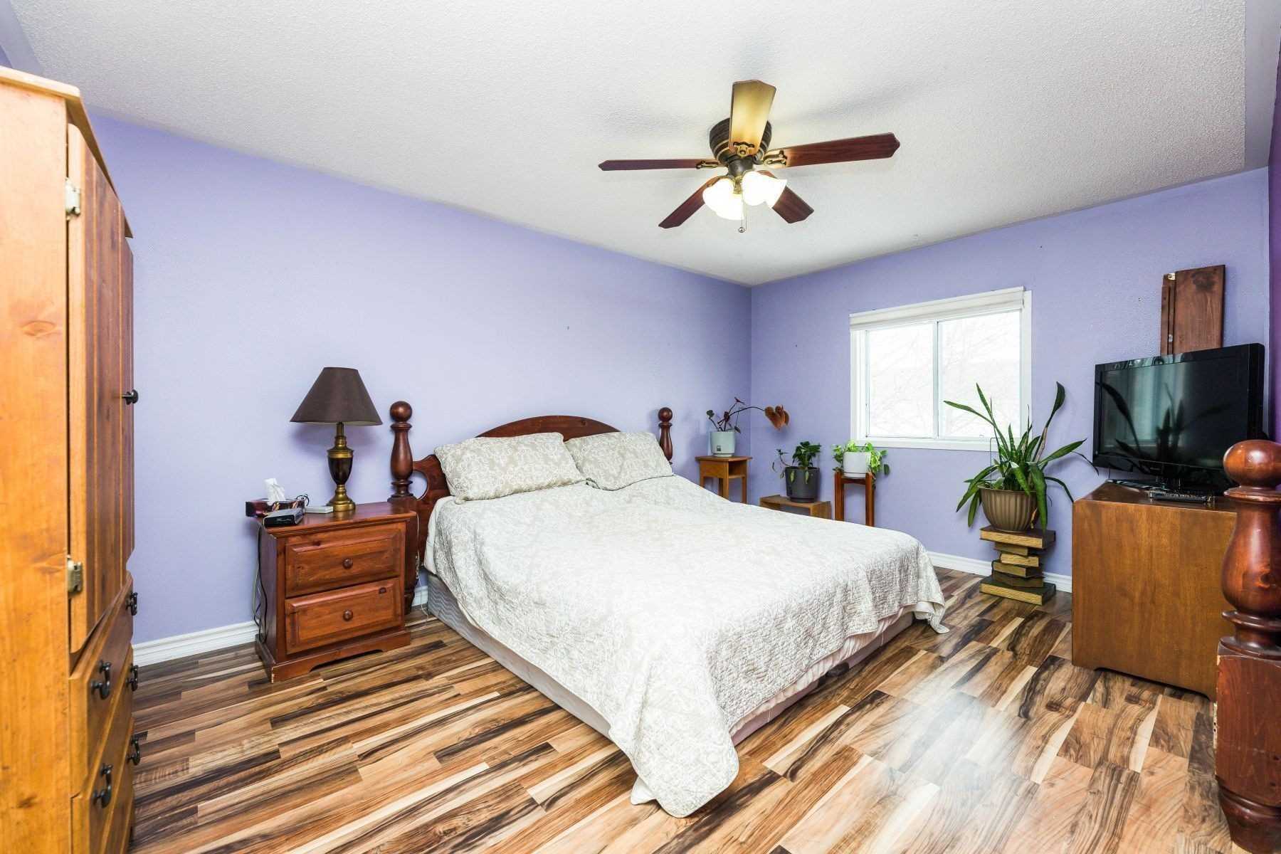 20 Mcknight Cres