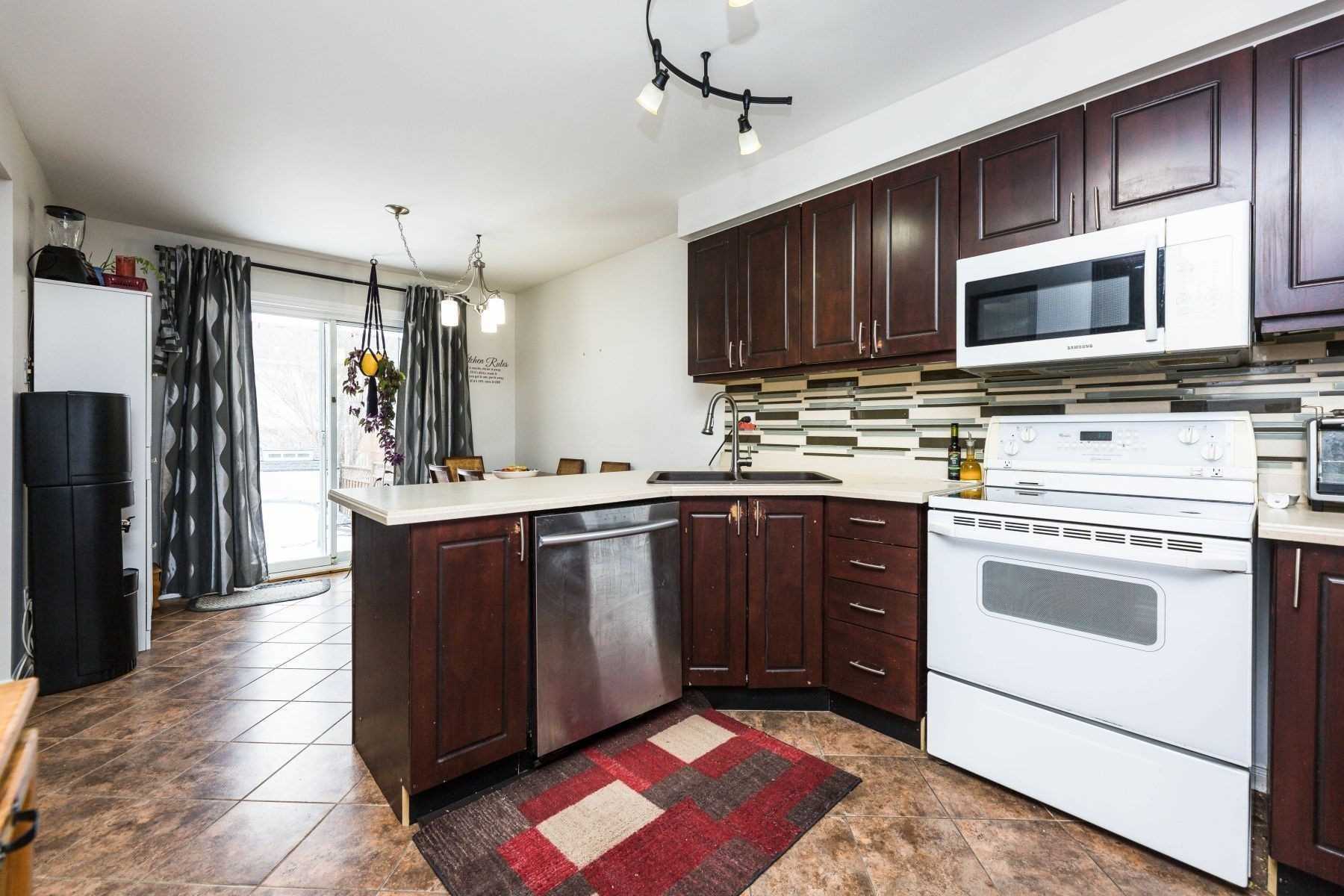 20 Mcknight Cres