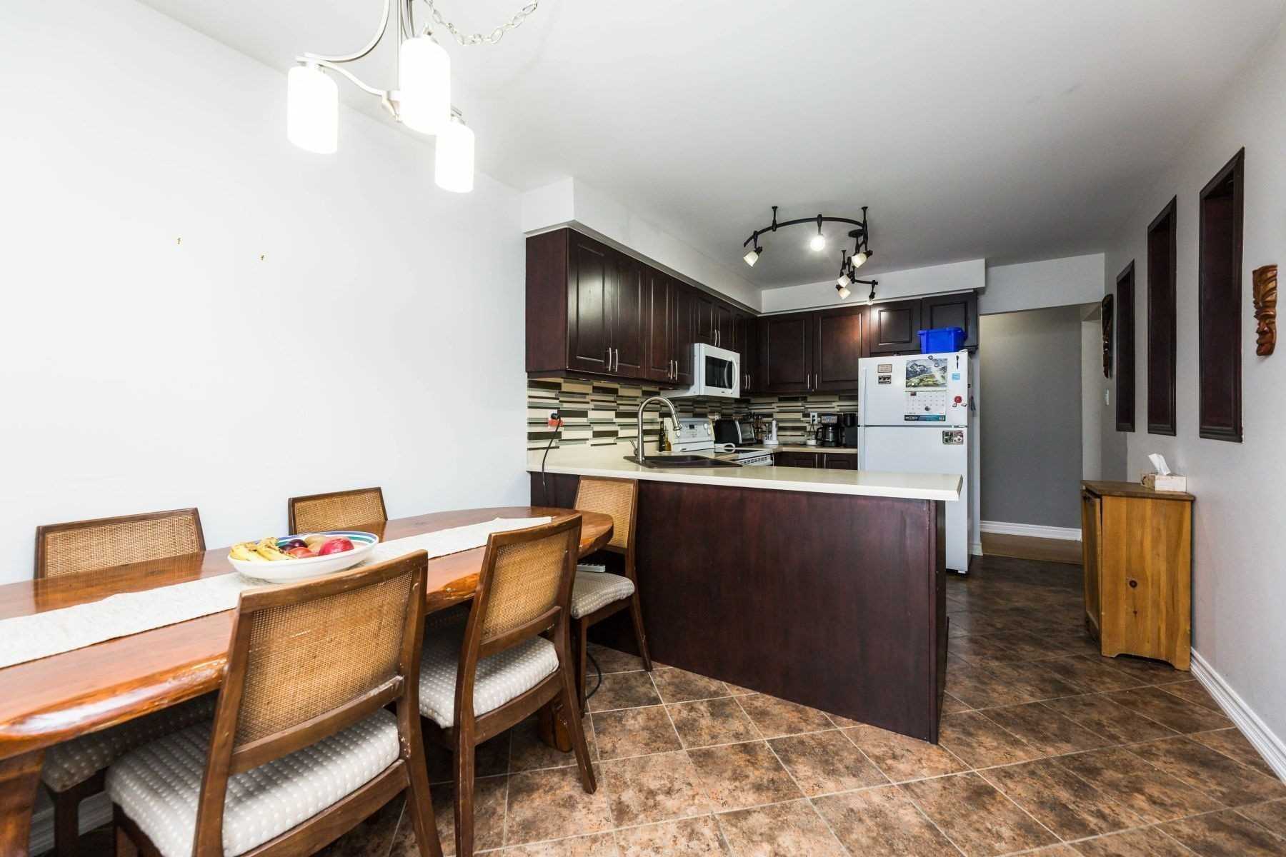 20 Mcknight Cres