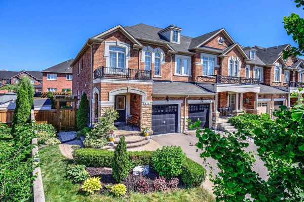 116 Mahogany Forest Dr, Vaughan