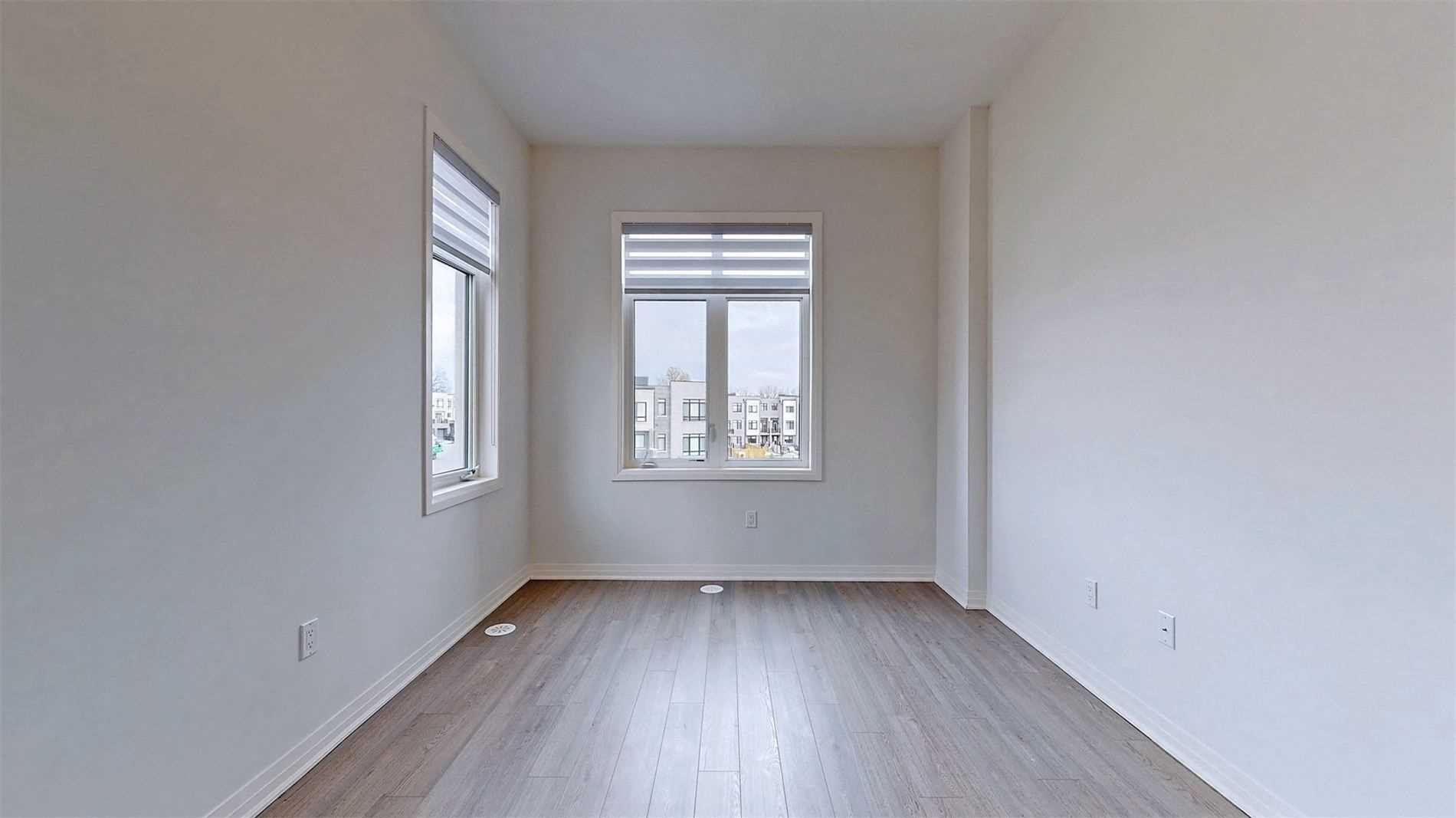 262 Thomas Cook Ave