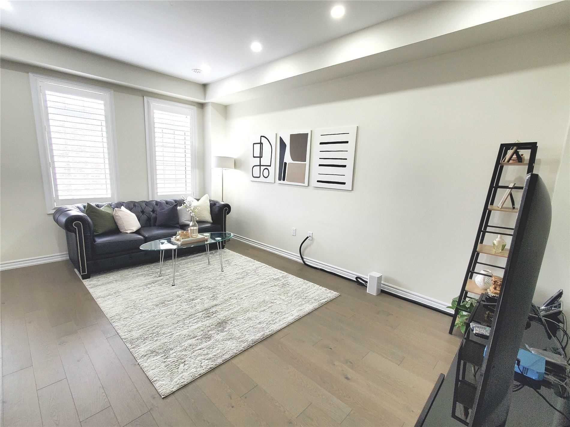 32 Cafaro Lane