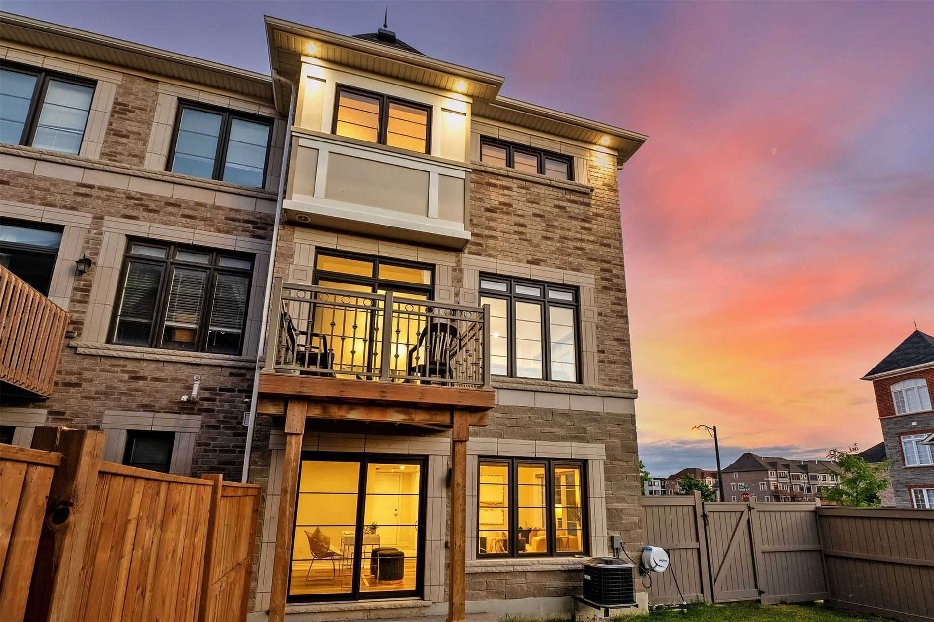 158 Farooq Blvd