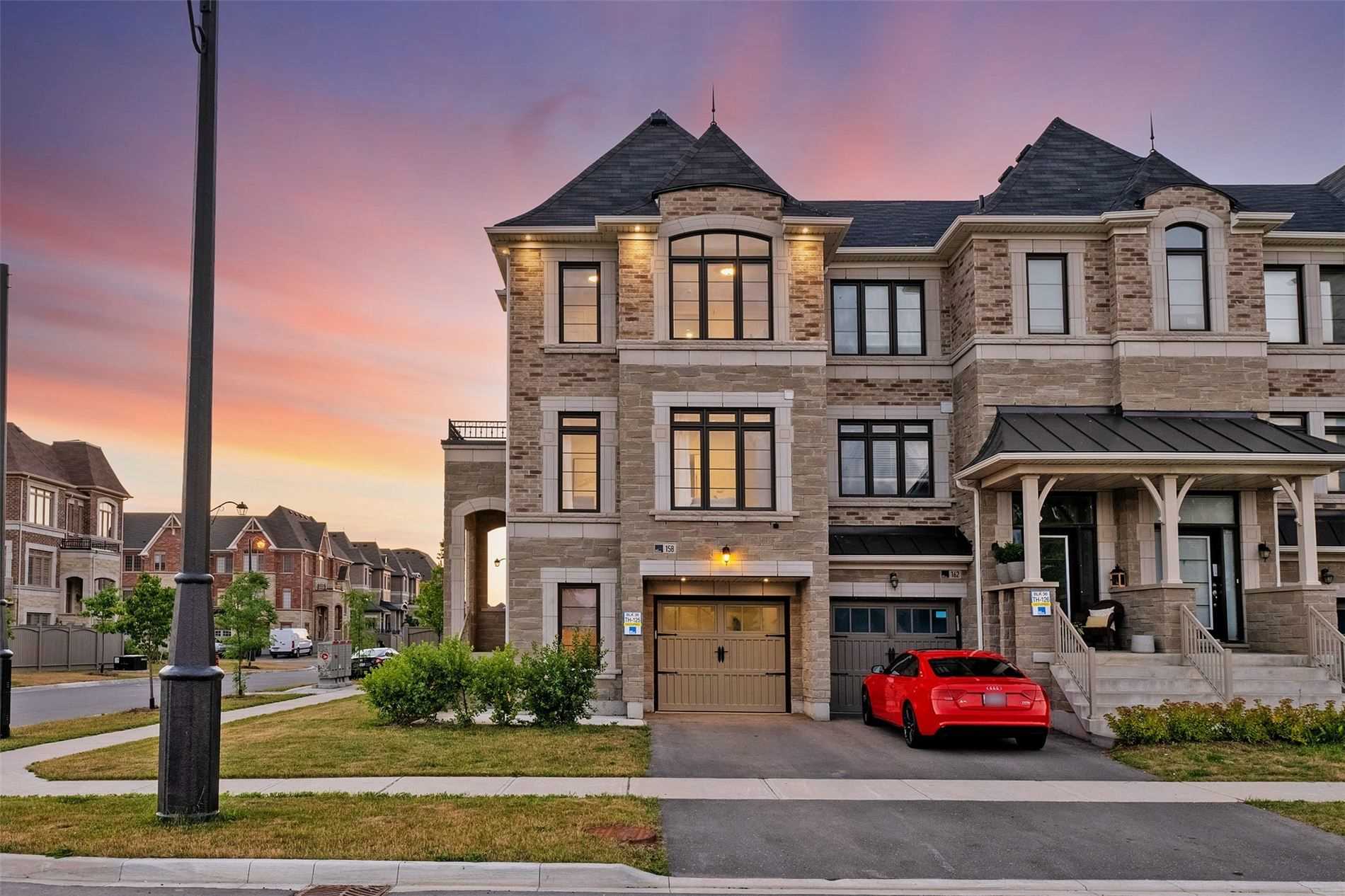158 Farooq Blvd