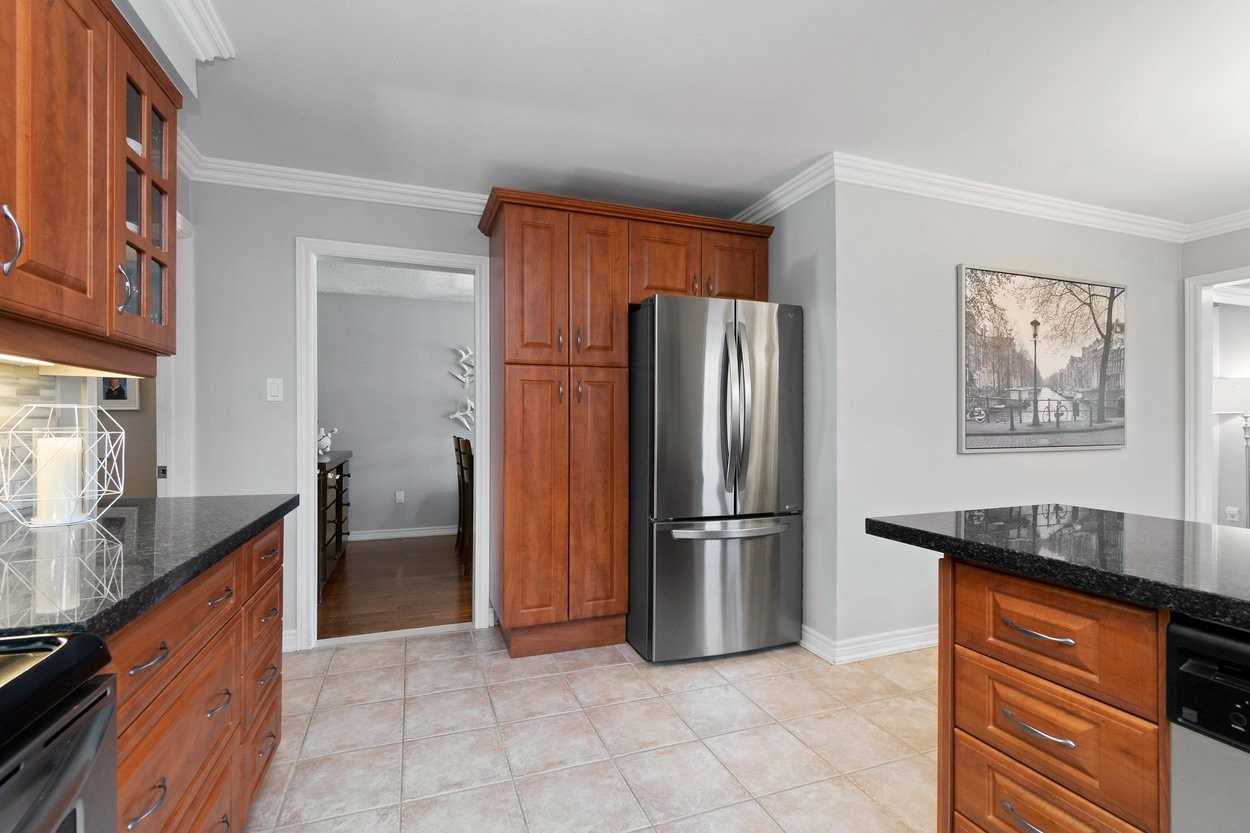 12 Alliston Rd