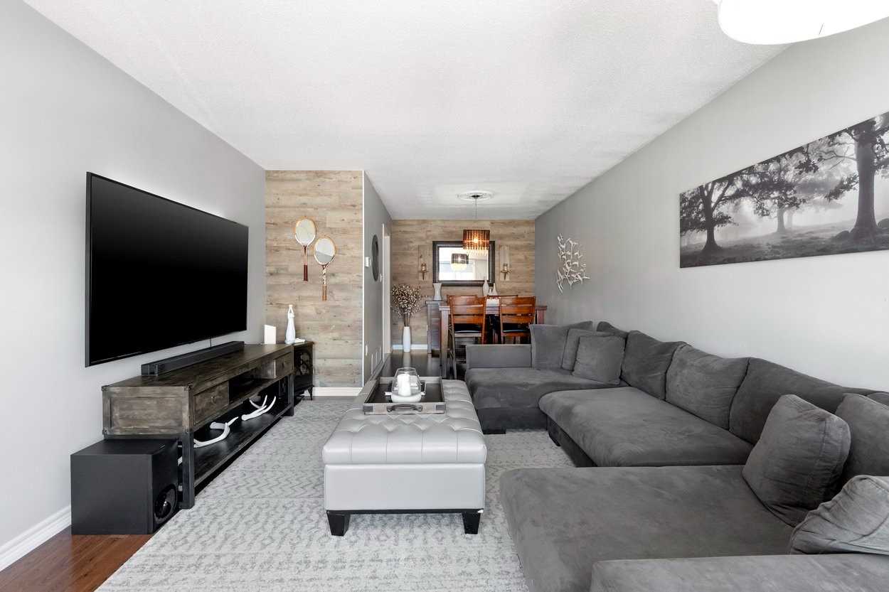12 Alliston Rd