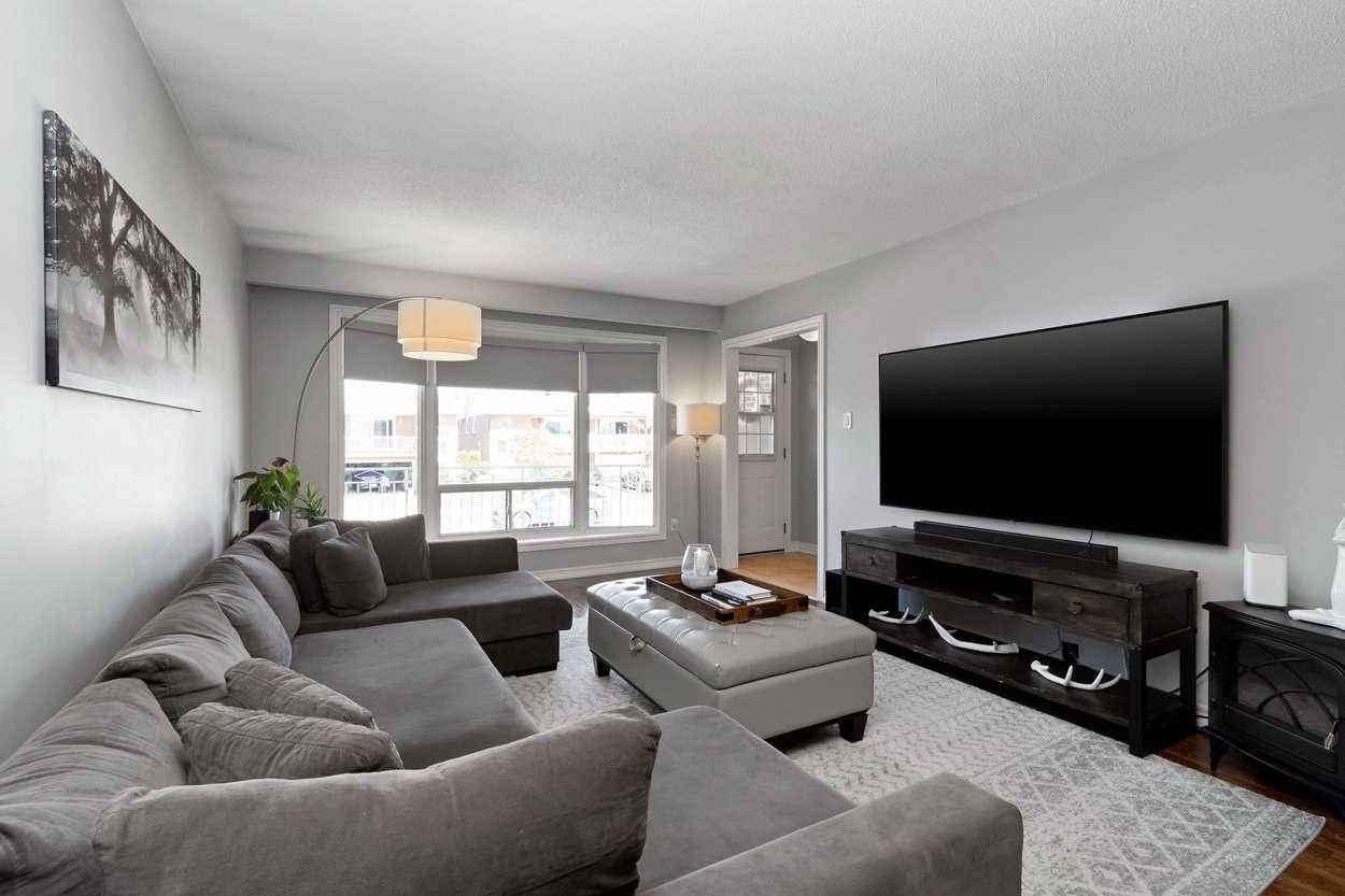 12 Alliston Rd