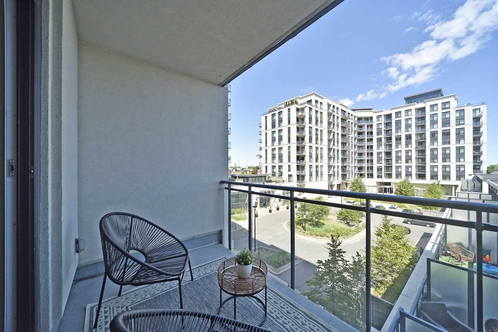 24 Woodstream Blvd, #310