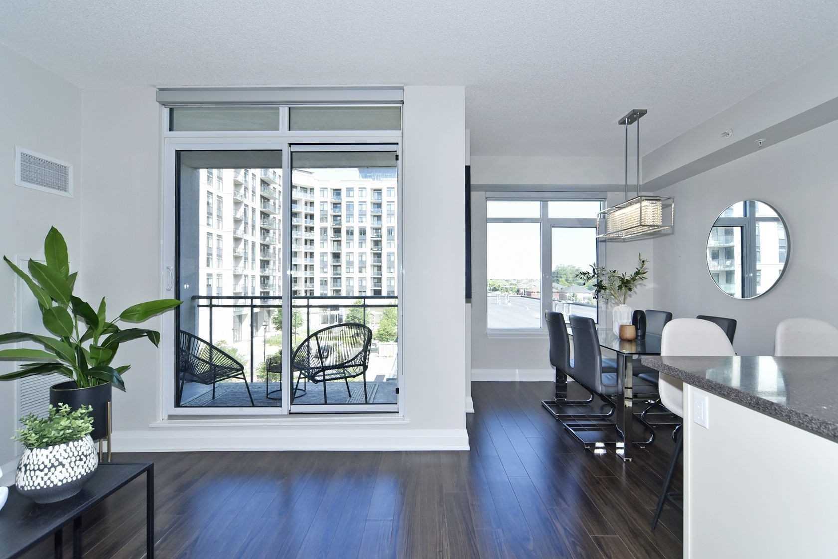 24 Woodstream Blvd, #310