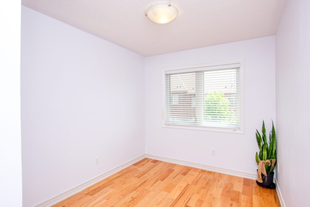 110 Mccann Cres