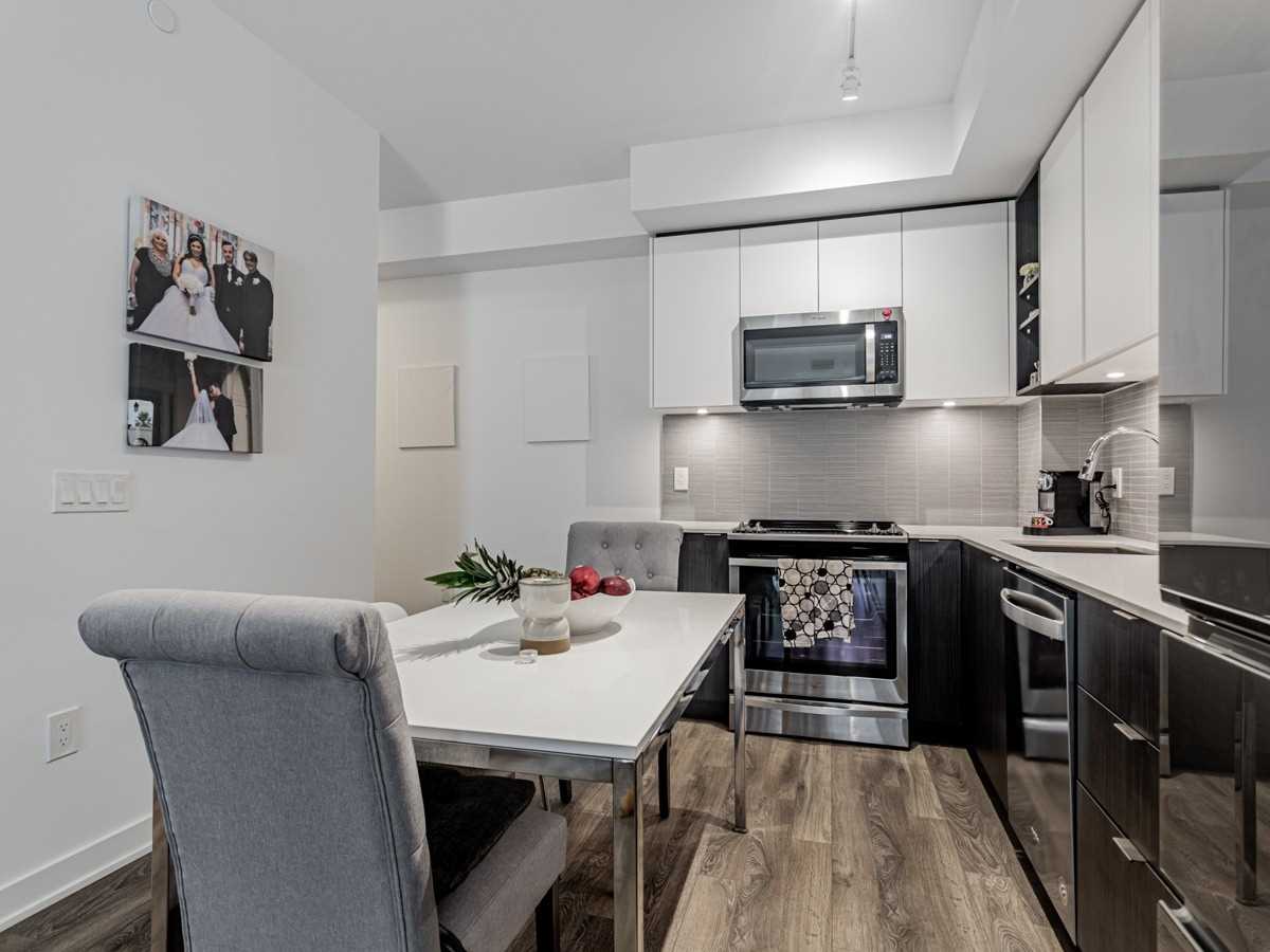 100 Eagle Rock Way, #213