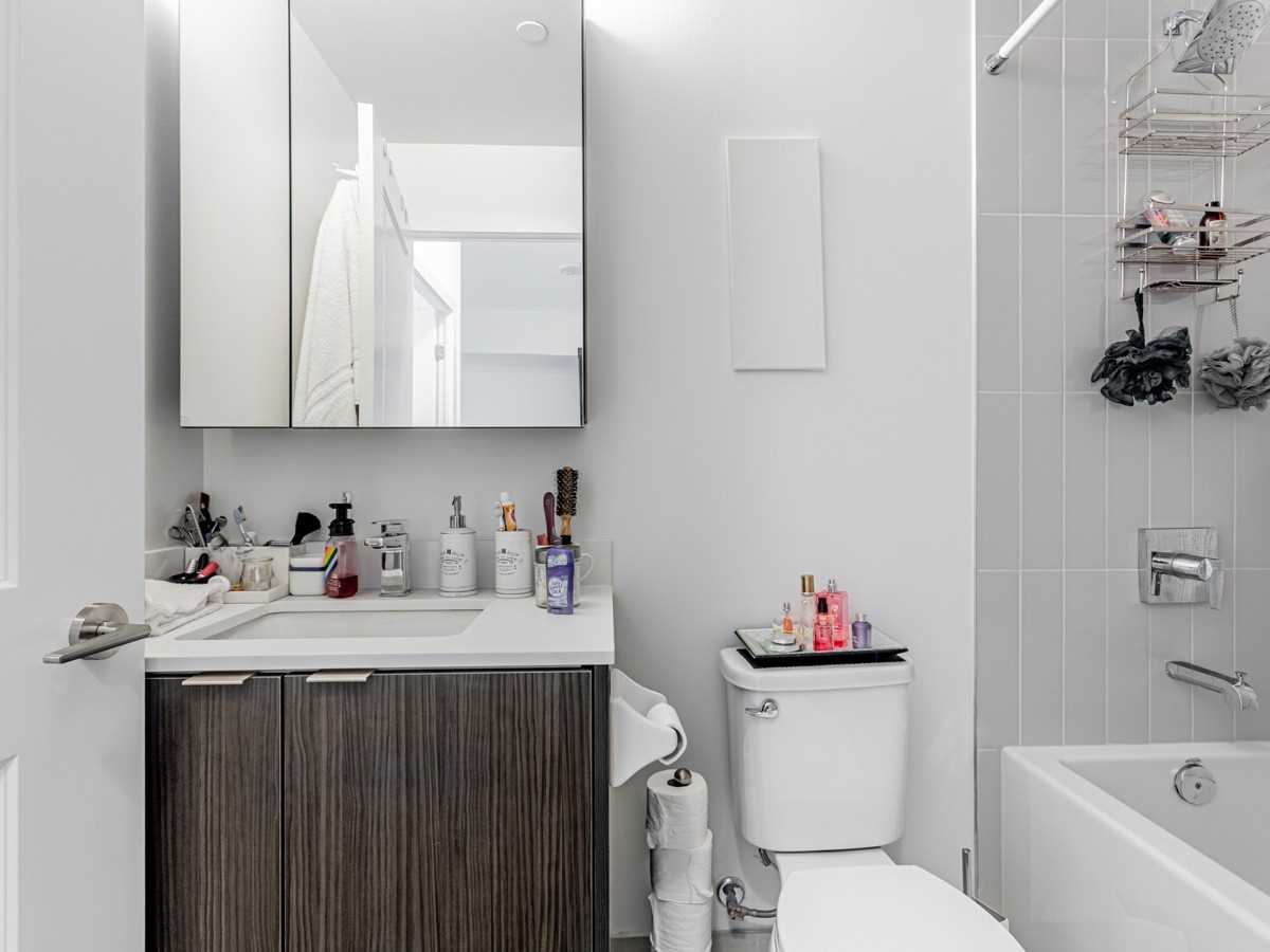 100 Eagle Rock Way, #213