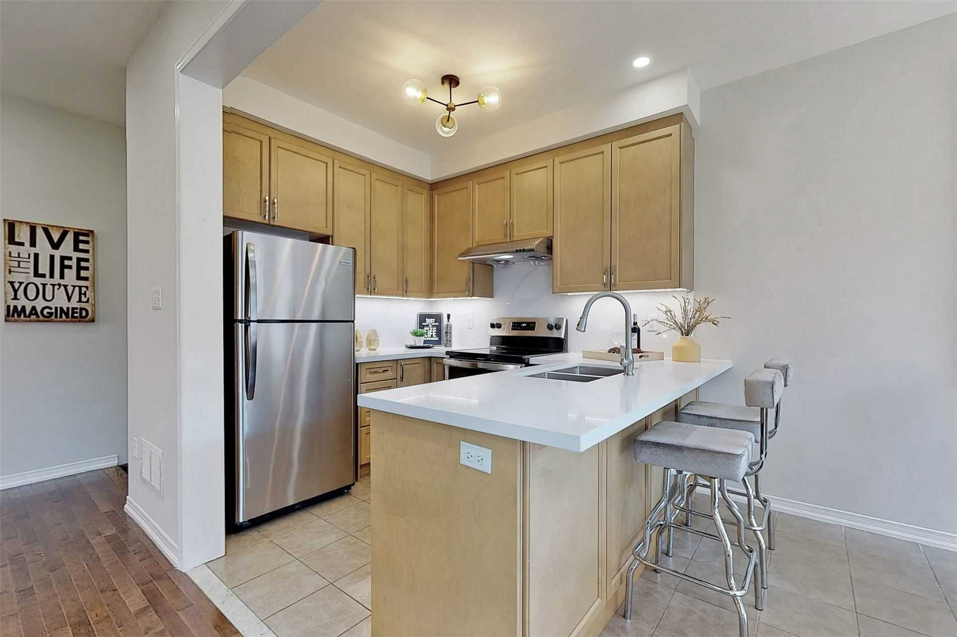 1281 Blencowe Cres