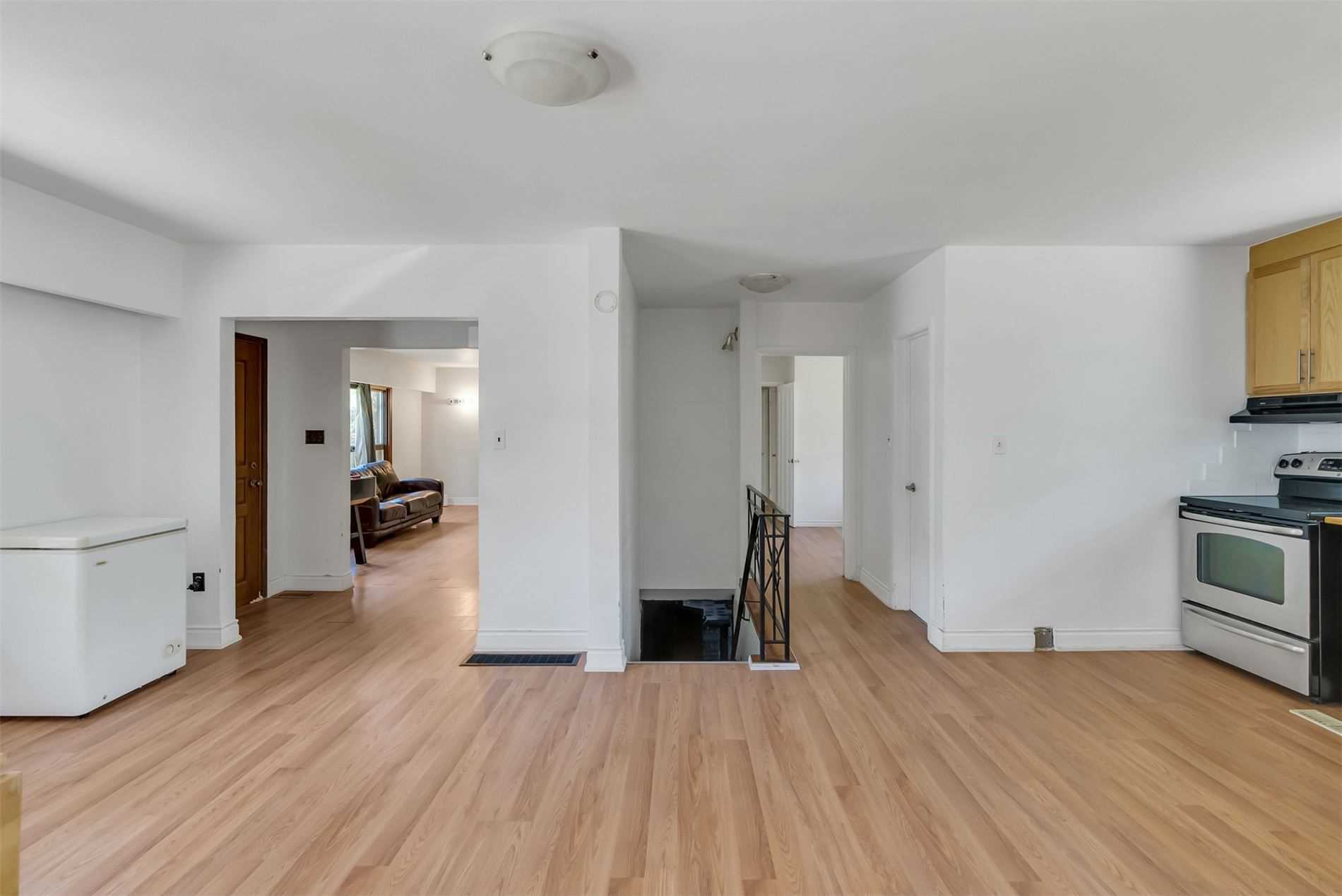 Listing N5698689 - Large Photo # 13