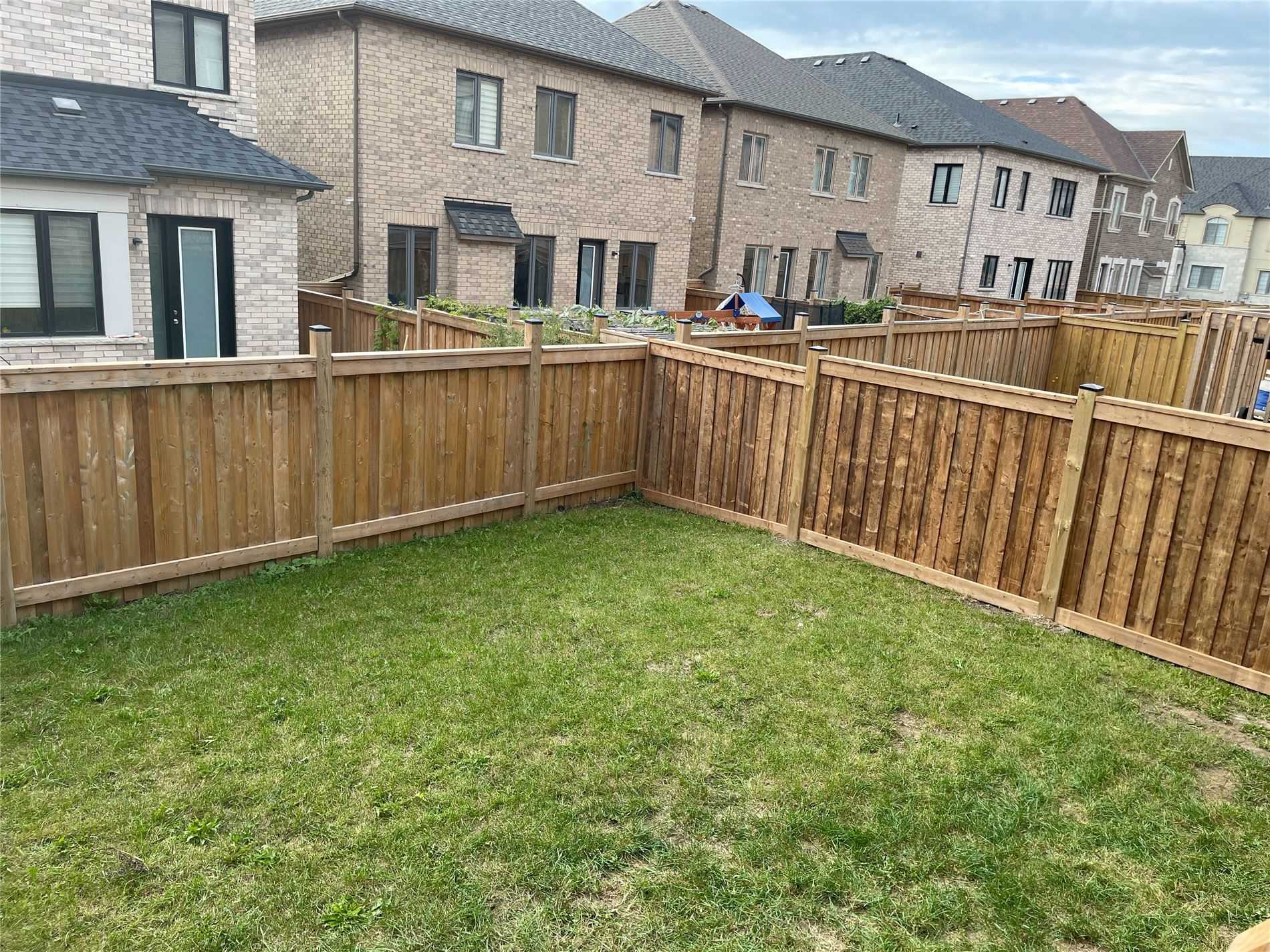 136 Stormont Tr