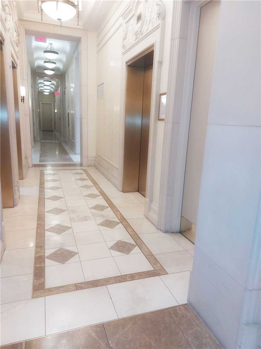 9245 Jane St, #1114