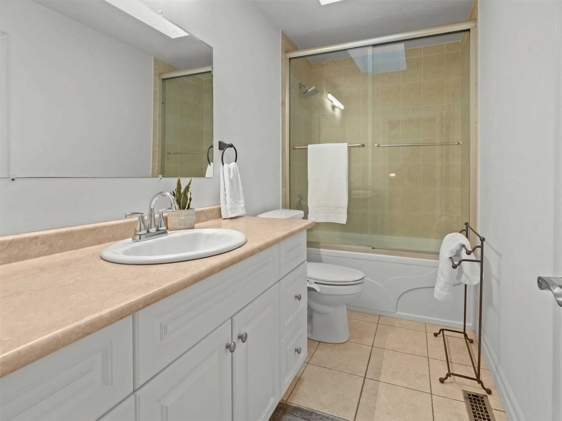 31 Grandview Cres
