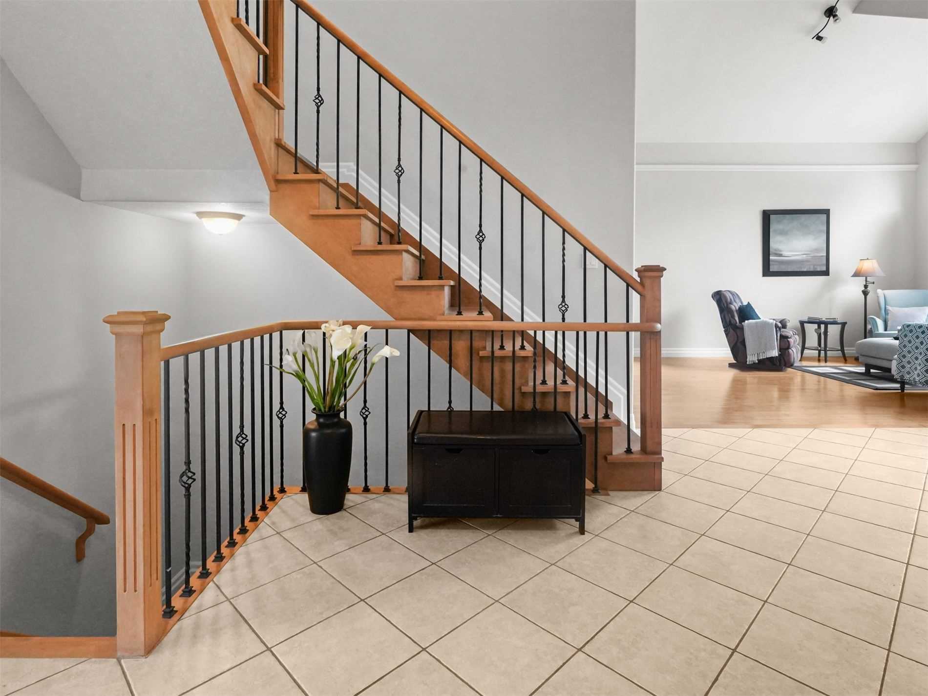 31 Grandview Cres