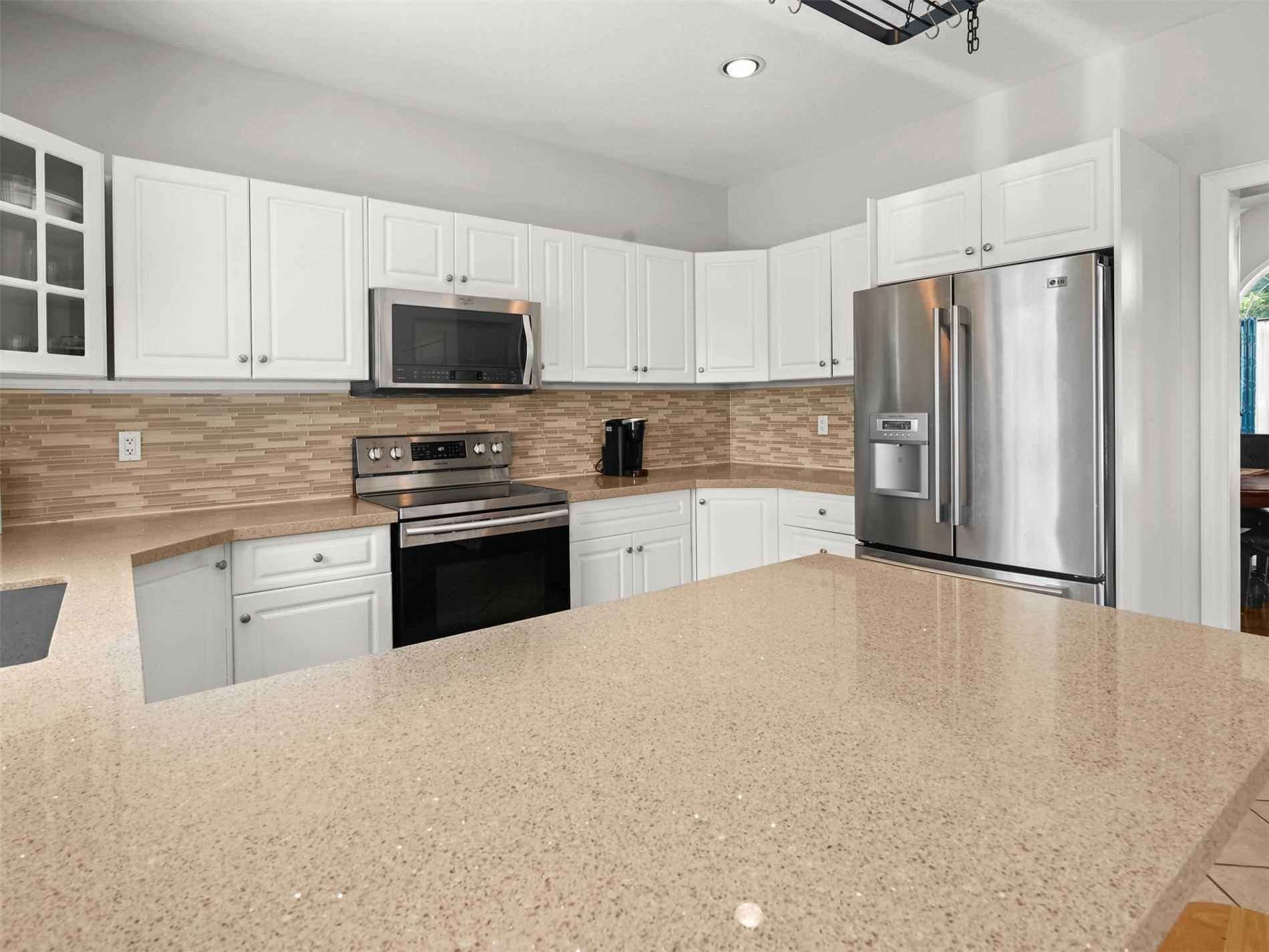 31 Grandview Cres