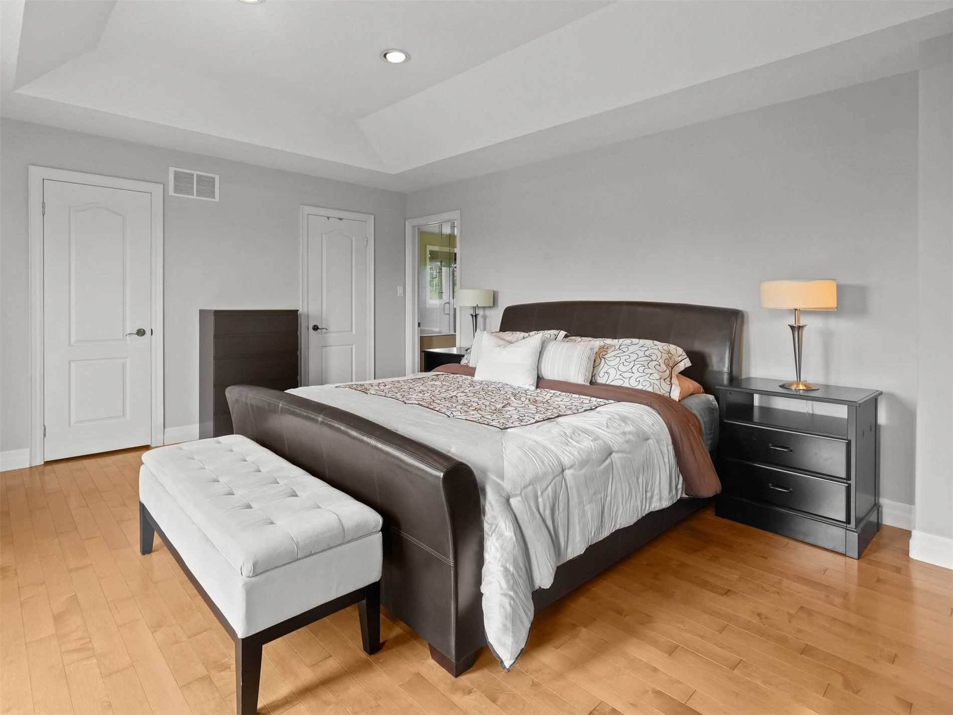 31 Grandview Cres