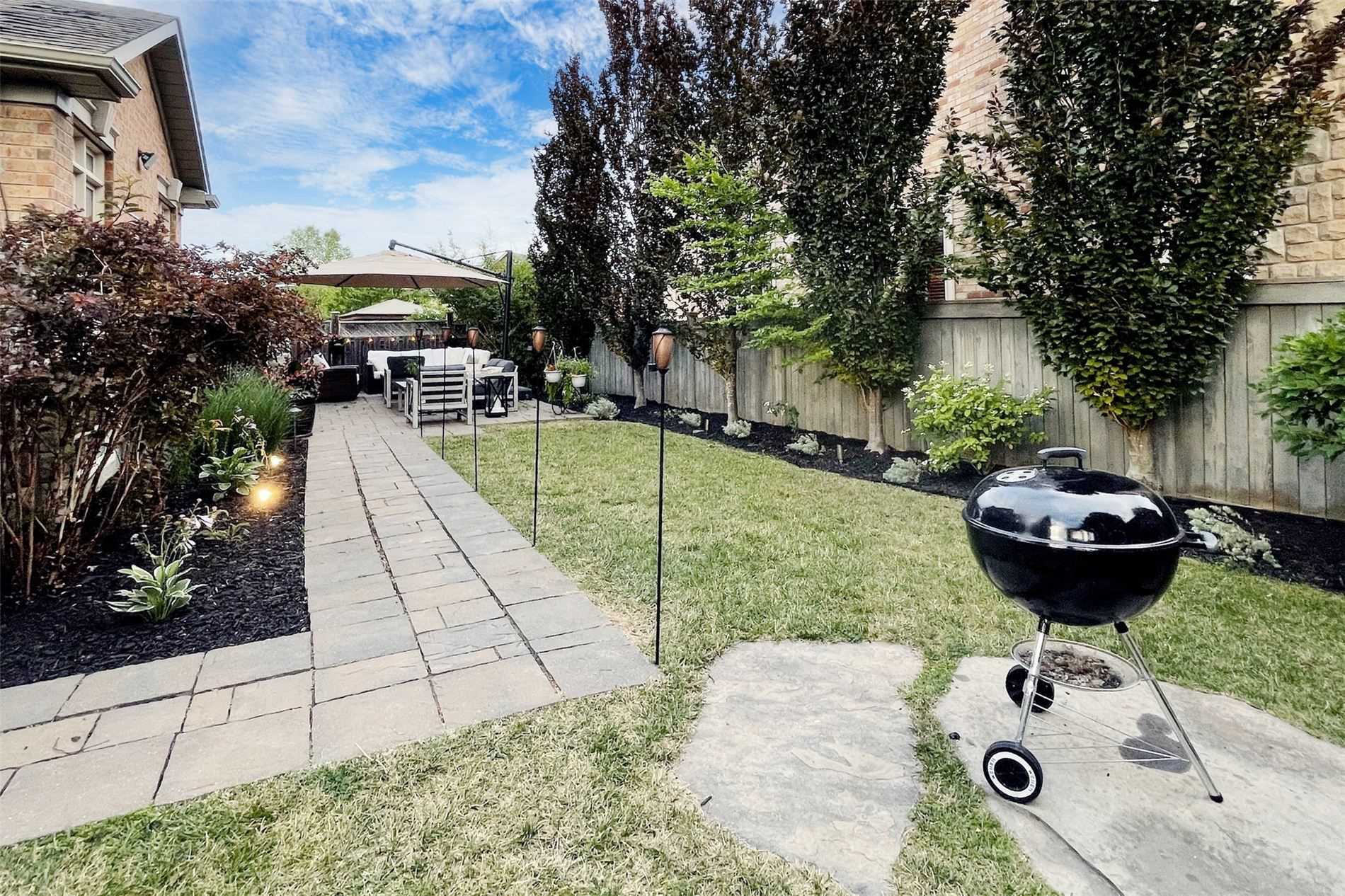 266 Rivermill Cres