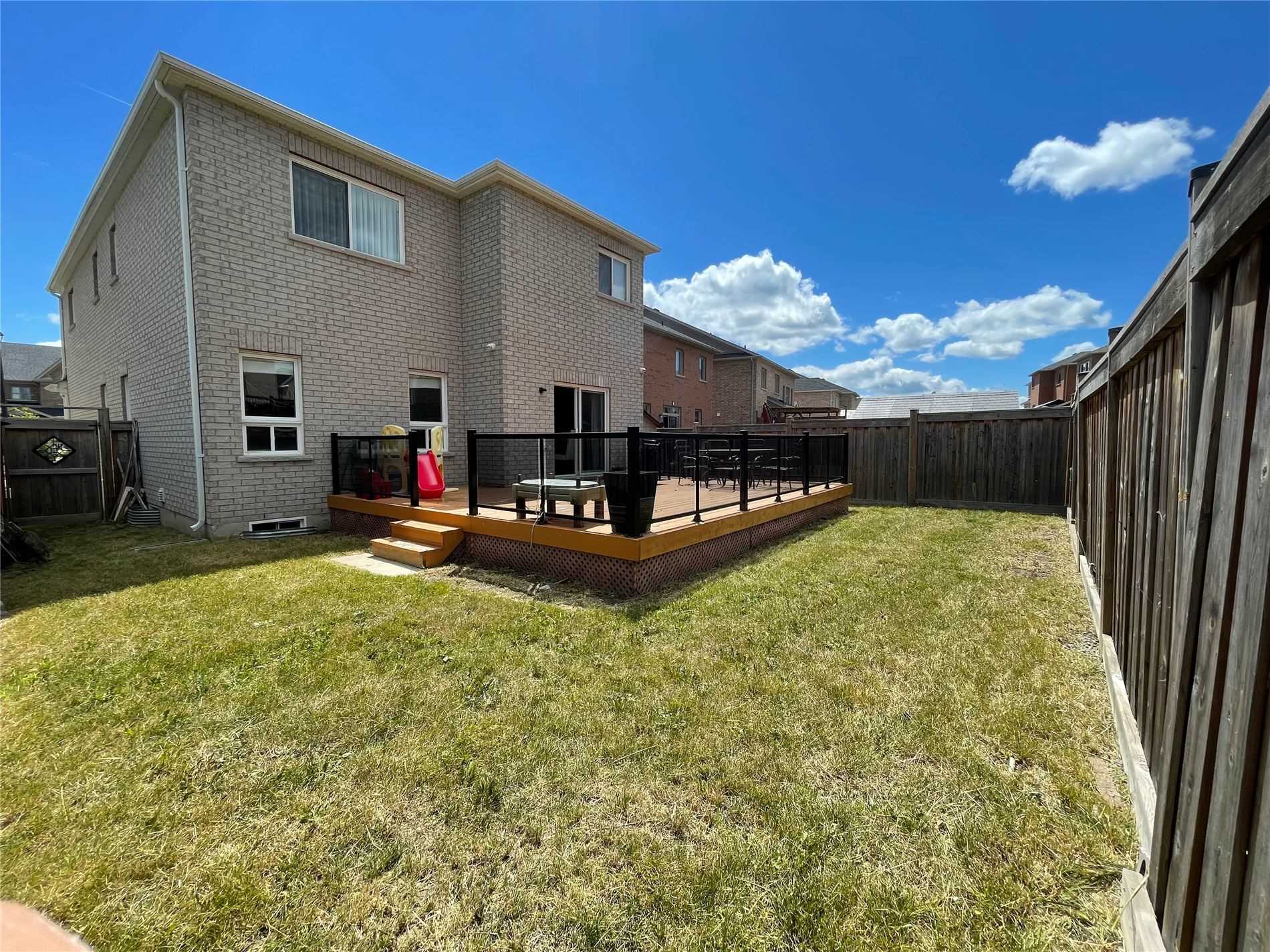 34 Brookview Dr