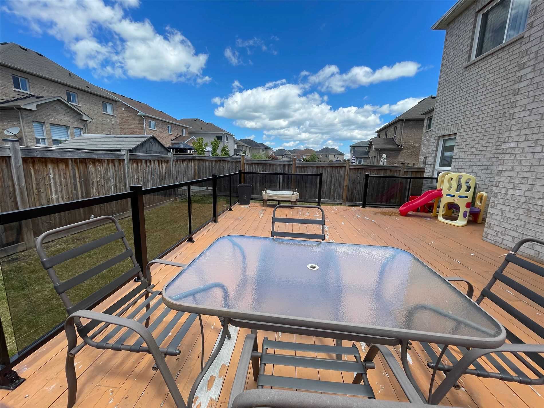 34 Brookview Dr