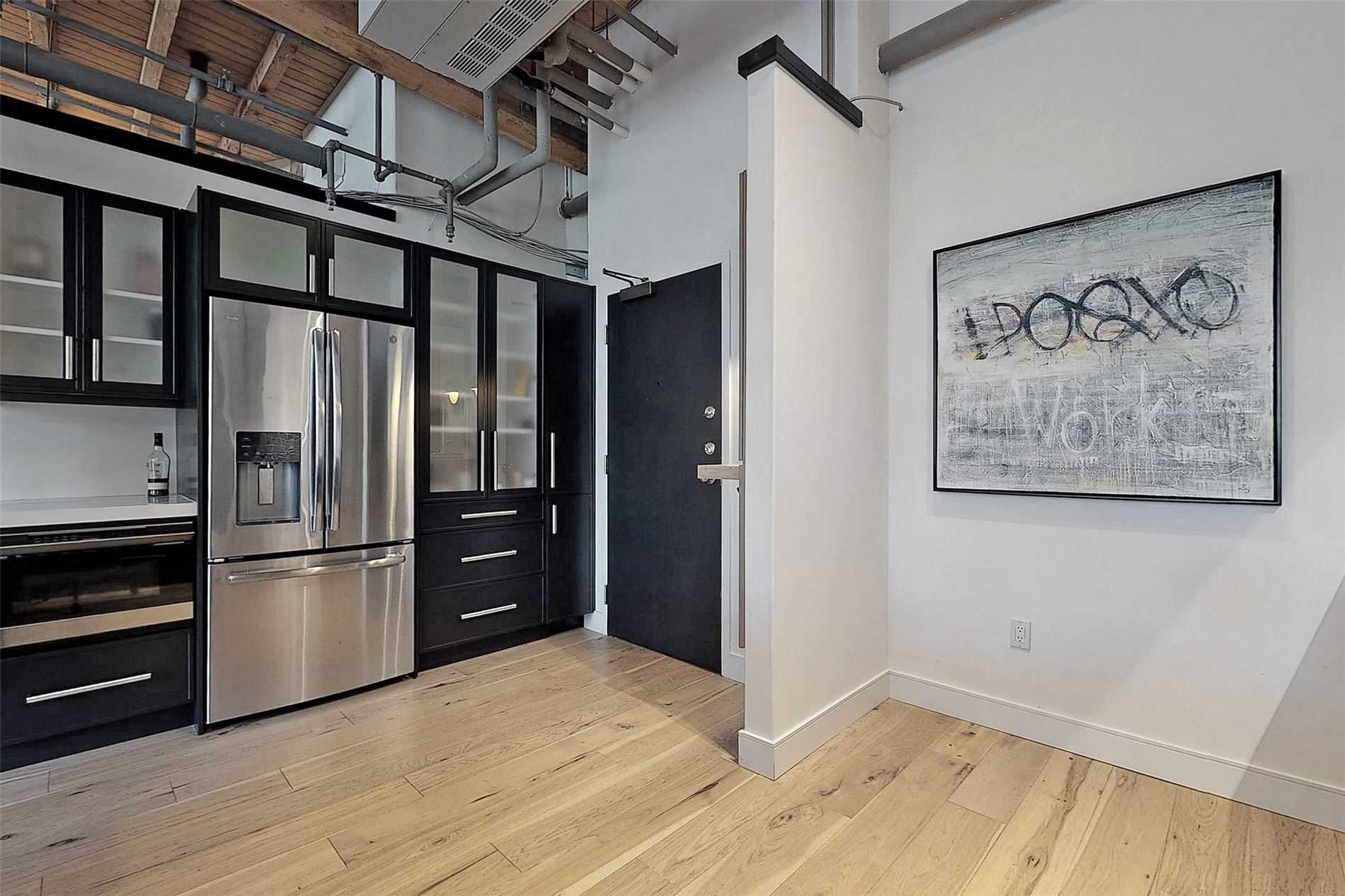 543 Timothy St, #319
