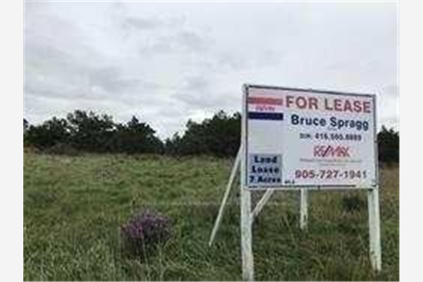 1826 Commerce Park Dr, Innisfil