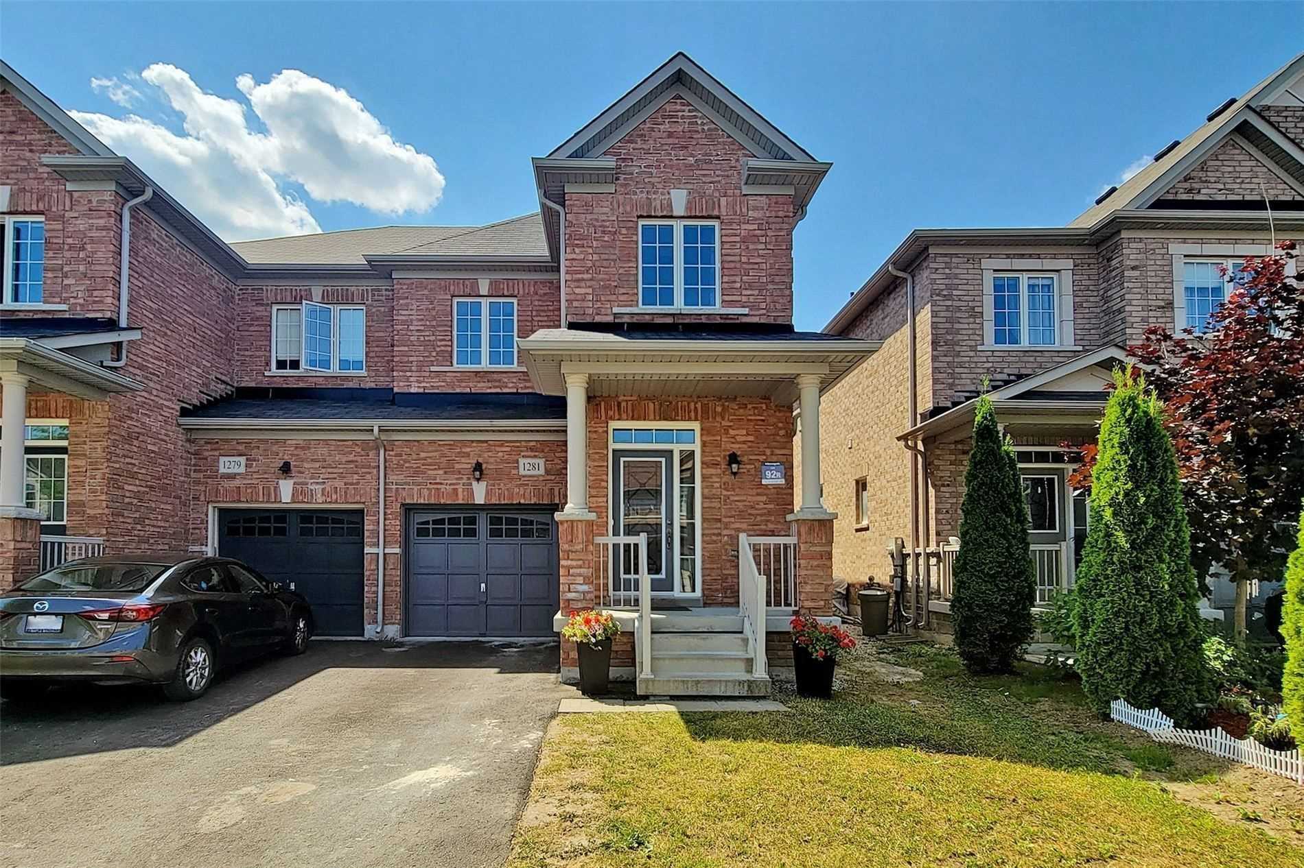 1281 Blencowe Cres