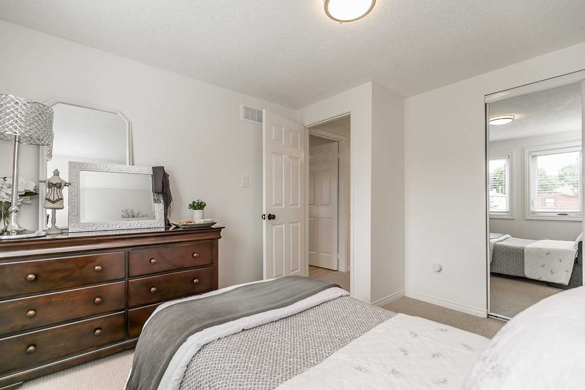 191 Billings Cres