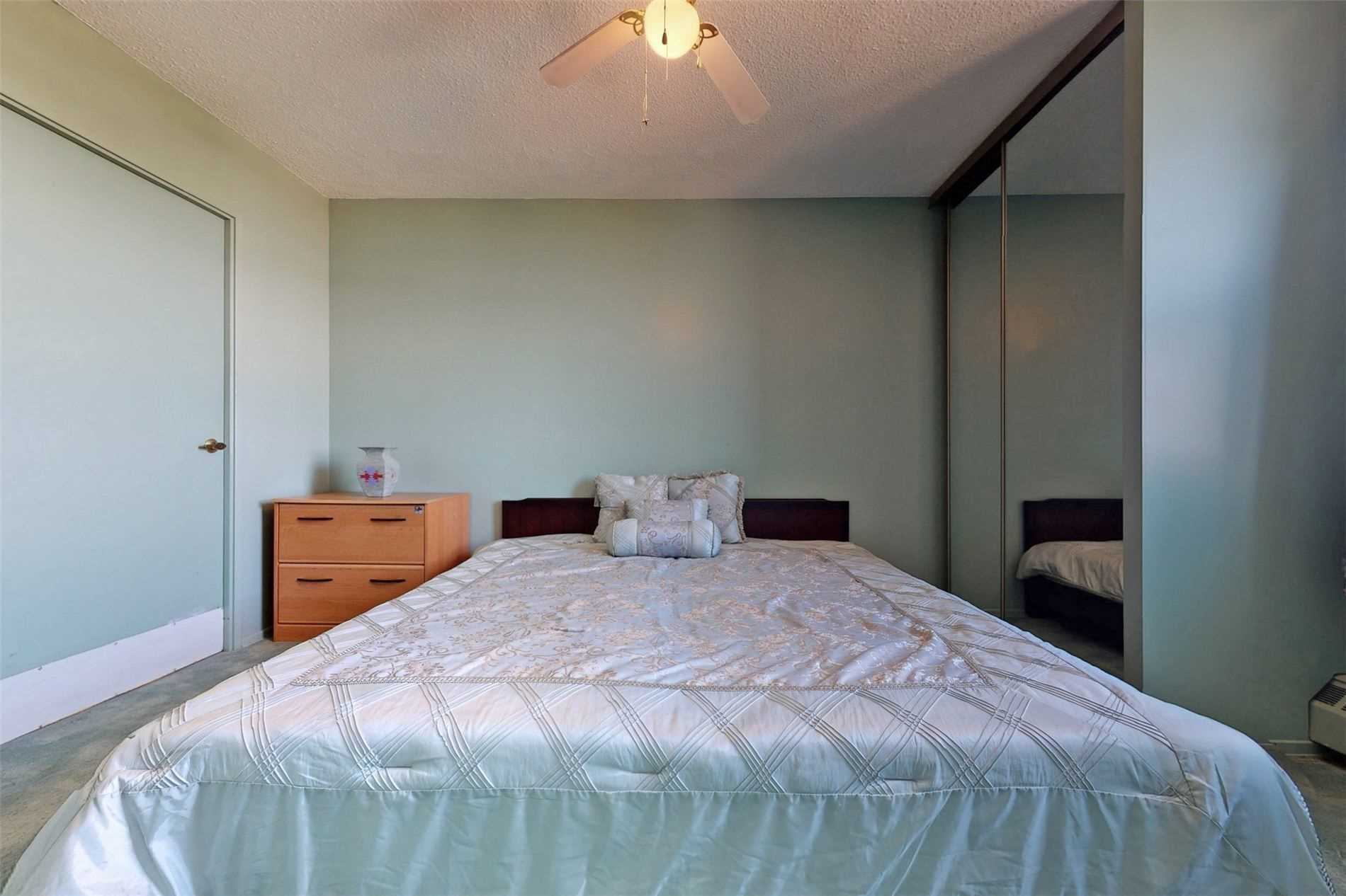 180 Dudley Ave, #601