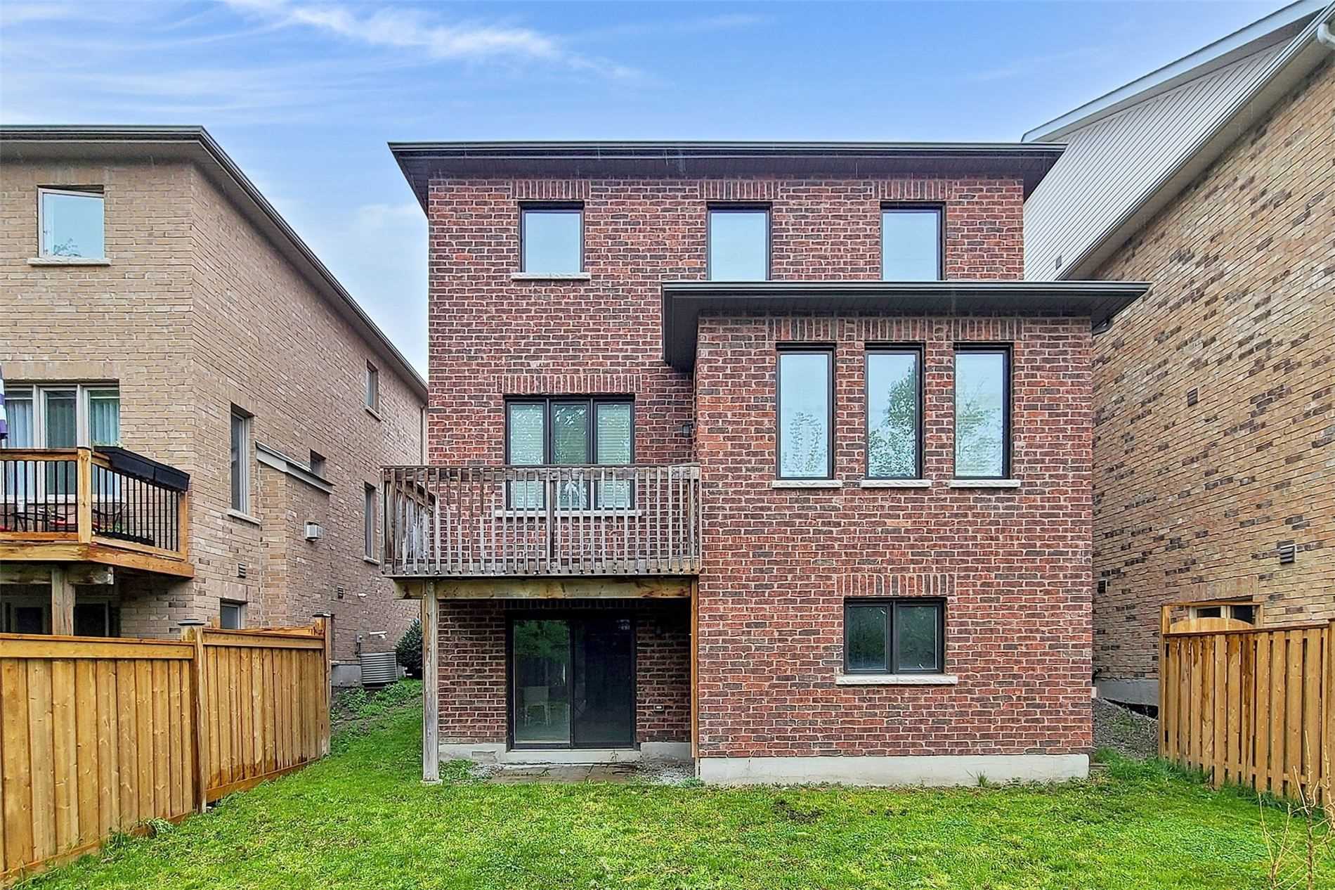 1017 Abram Crt