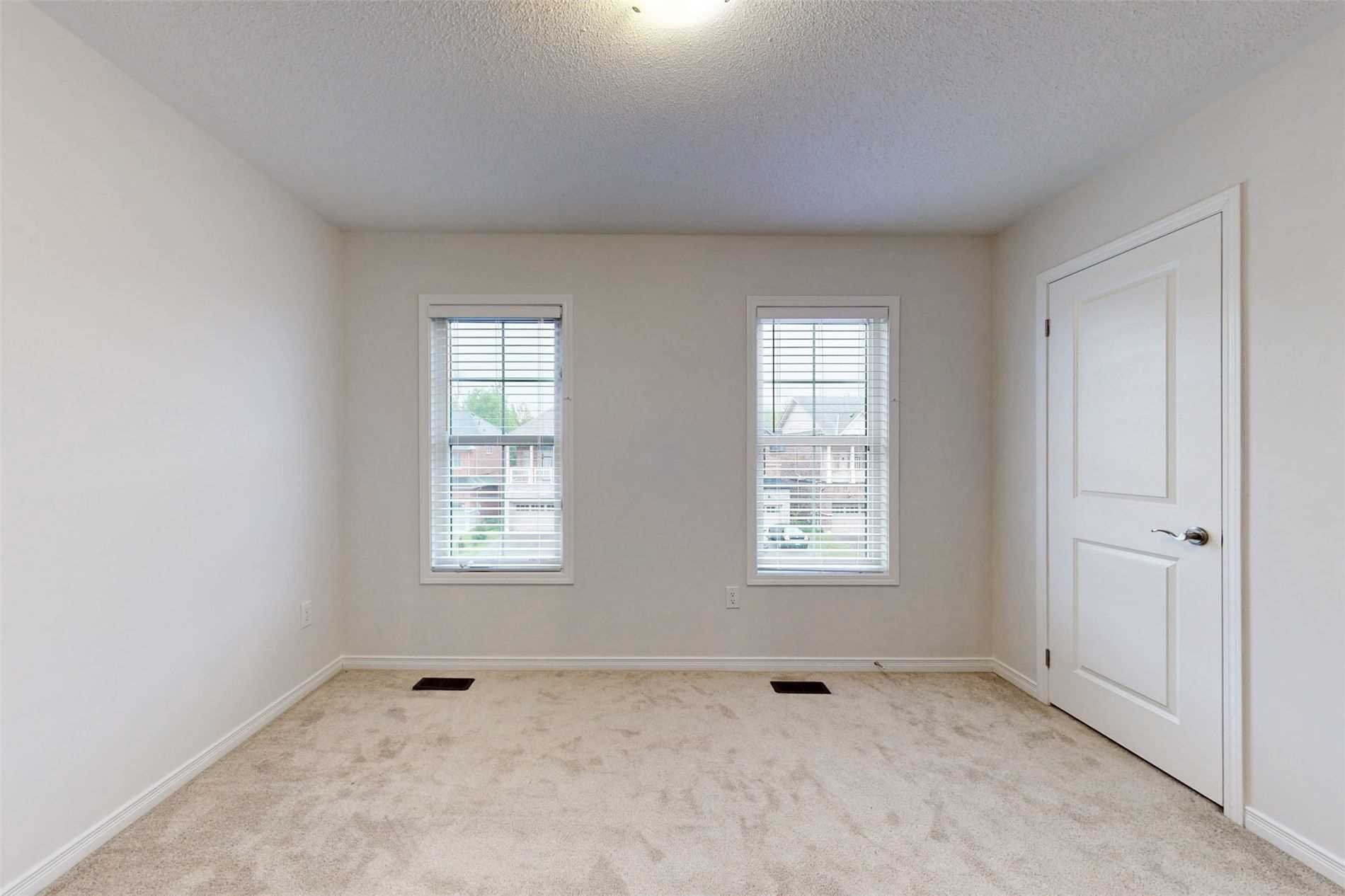 1017 Abram Crt