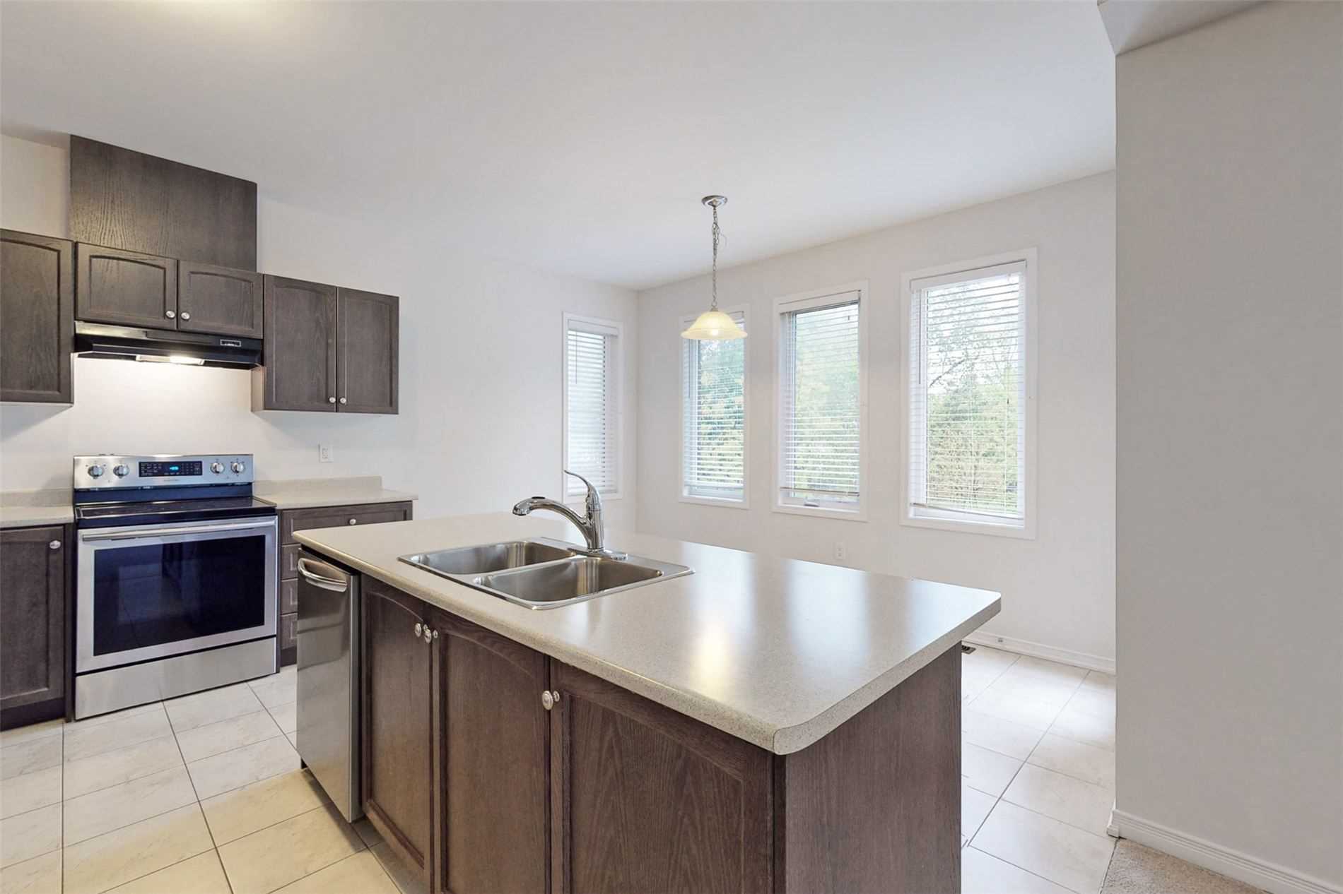 1017 Abram Crt