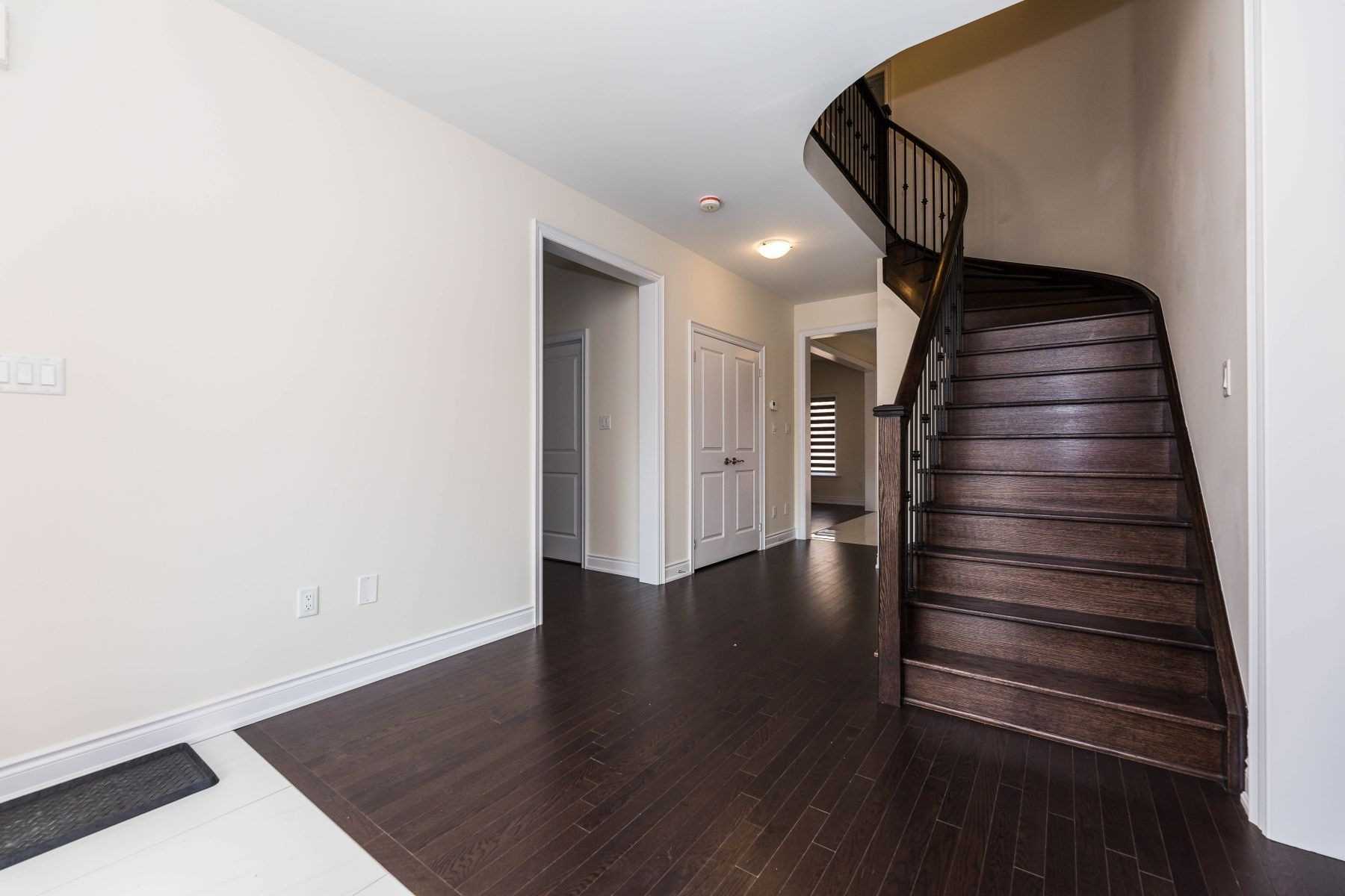 46 Ridgeview Crt