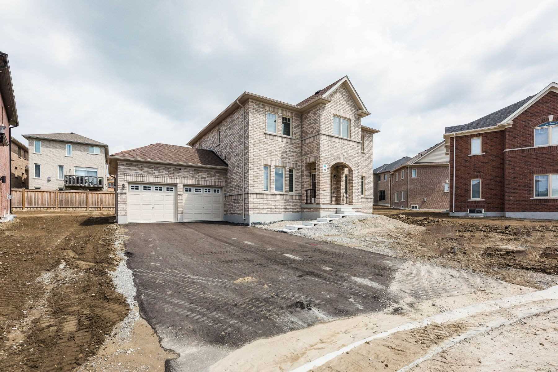 46 Ridgeview Crt