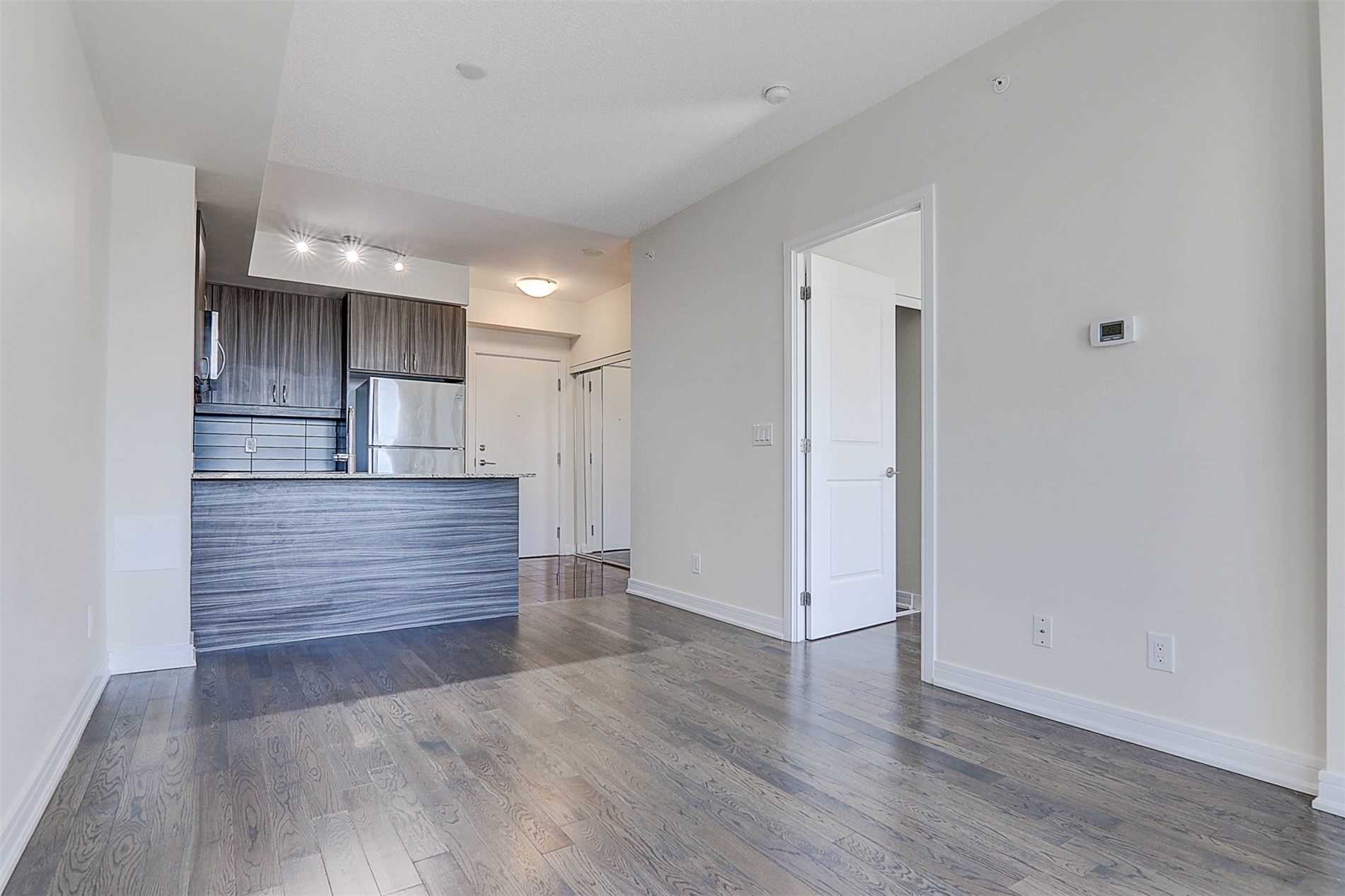 9205 Yonge St, #1111