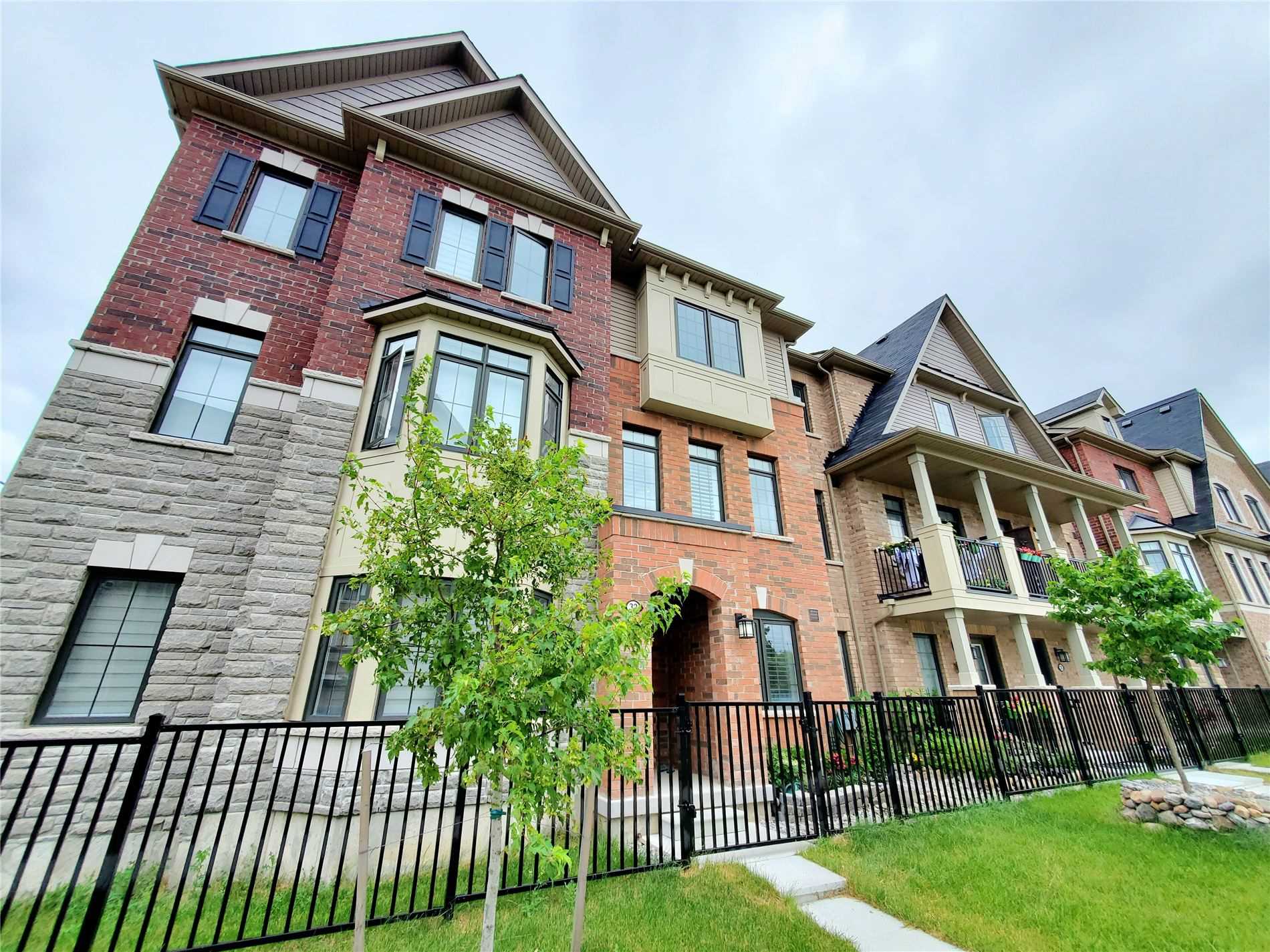 32 Cafaro Lane