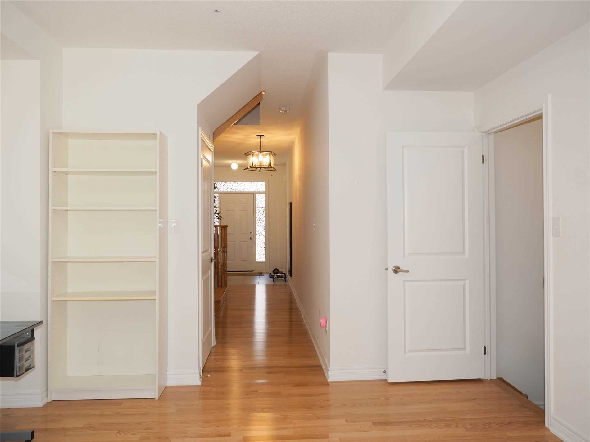 25 Globemaster Lane